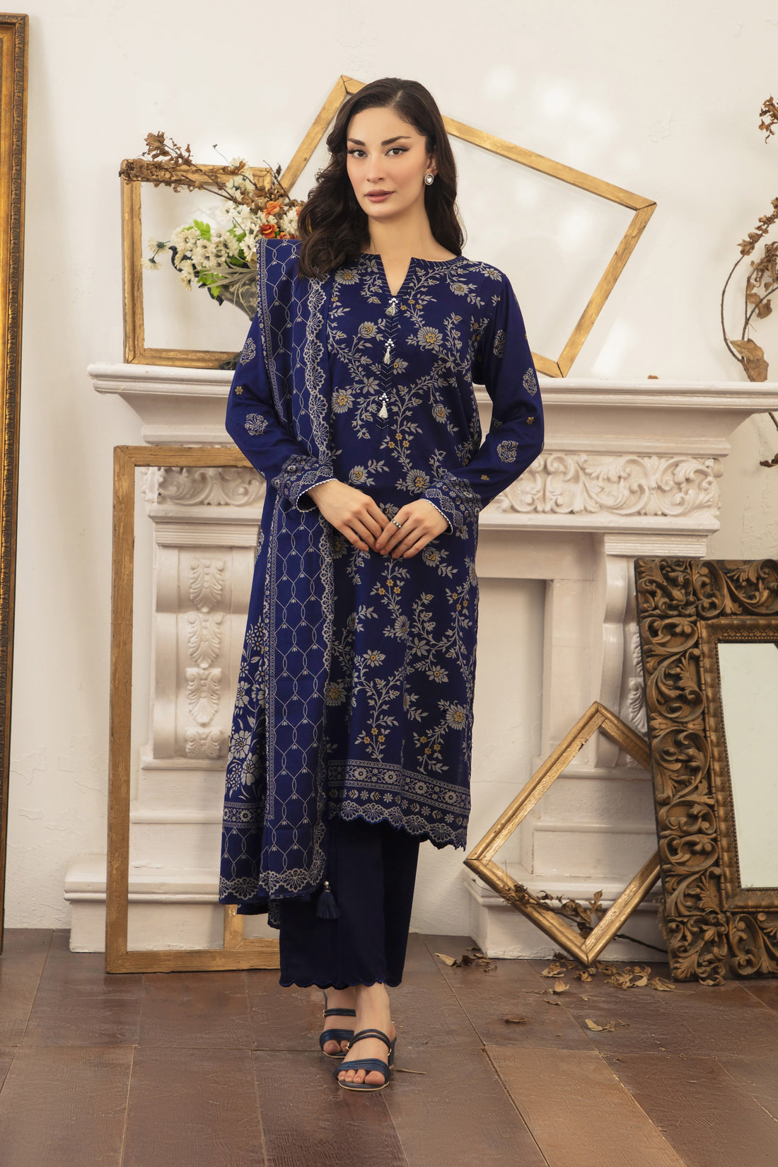 LSM | Winter Marina 25 | 0266-A - Official LSM stockist in UK - Sakeena London