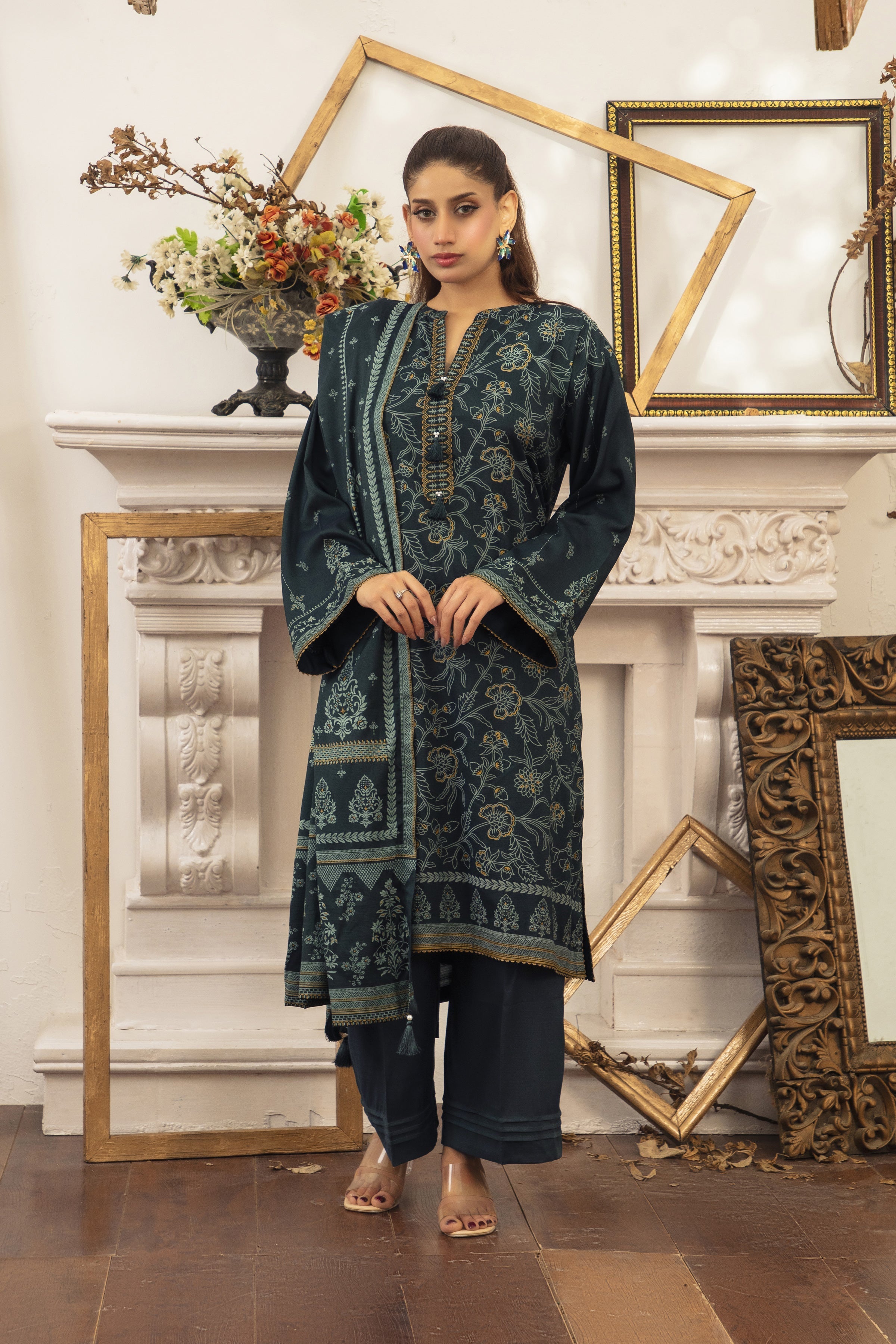 LSM | Winter Marina 25 | 0263-B - Official LSM stockist in UK - Sakeena London