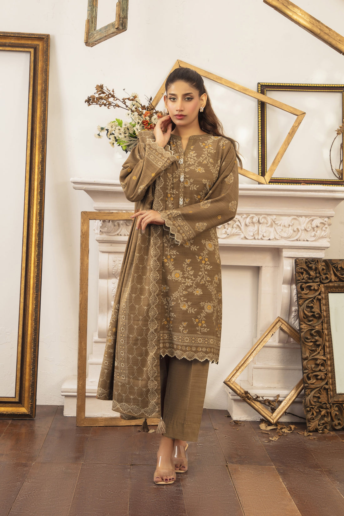 LSM | Winter Marina 25 | 0266-B - Official LSM stockist in UK - Sakeena London