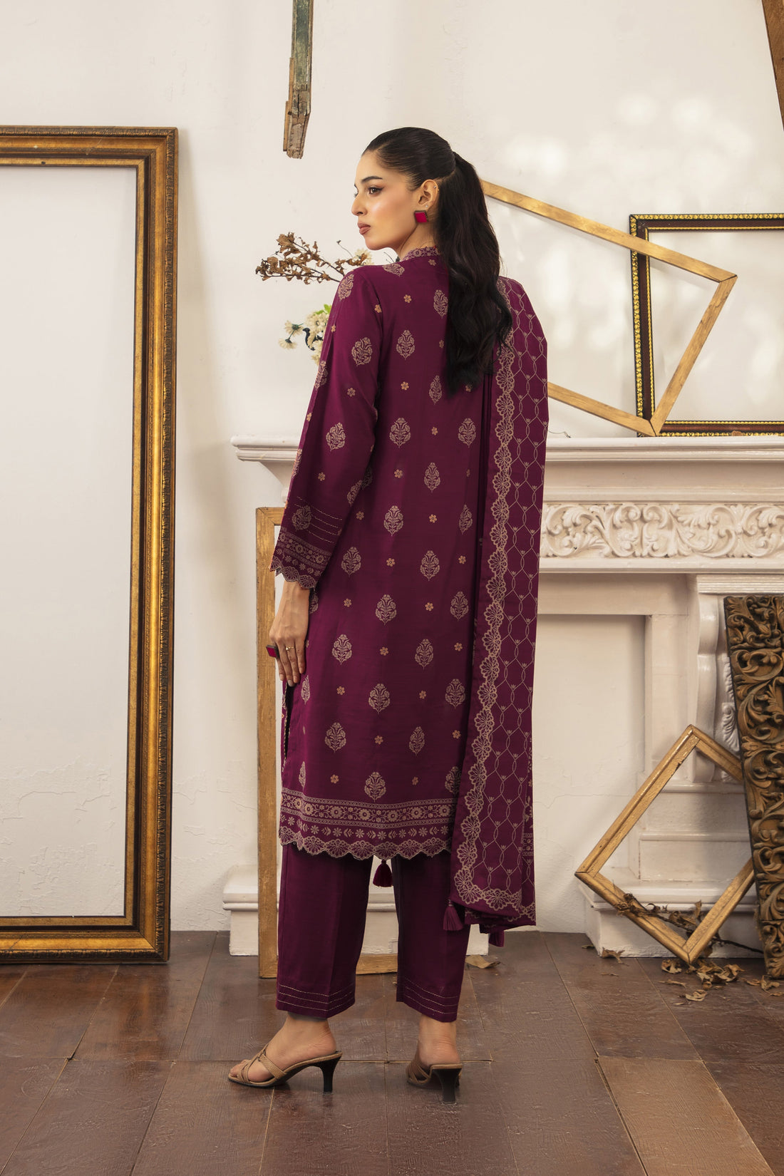 LSM | Winter Marina 25 | 0266-C - Official LSM stockist in UK - Sakeena London