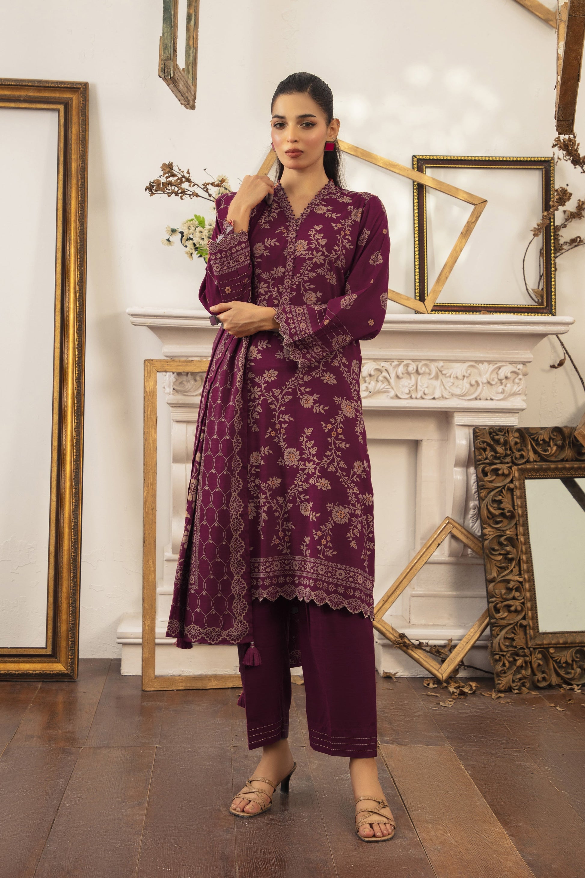 LSM | Winter Marina 25 | 0266-C - Official LSM stockist in UK - Sakeena London