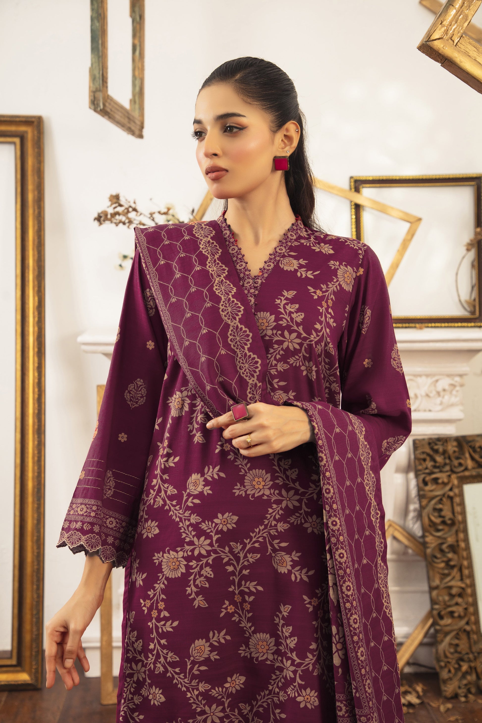 LSM | Winter Marina 25 | 0266-C - Official LSM stockist in UK - Sakeena London