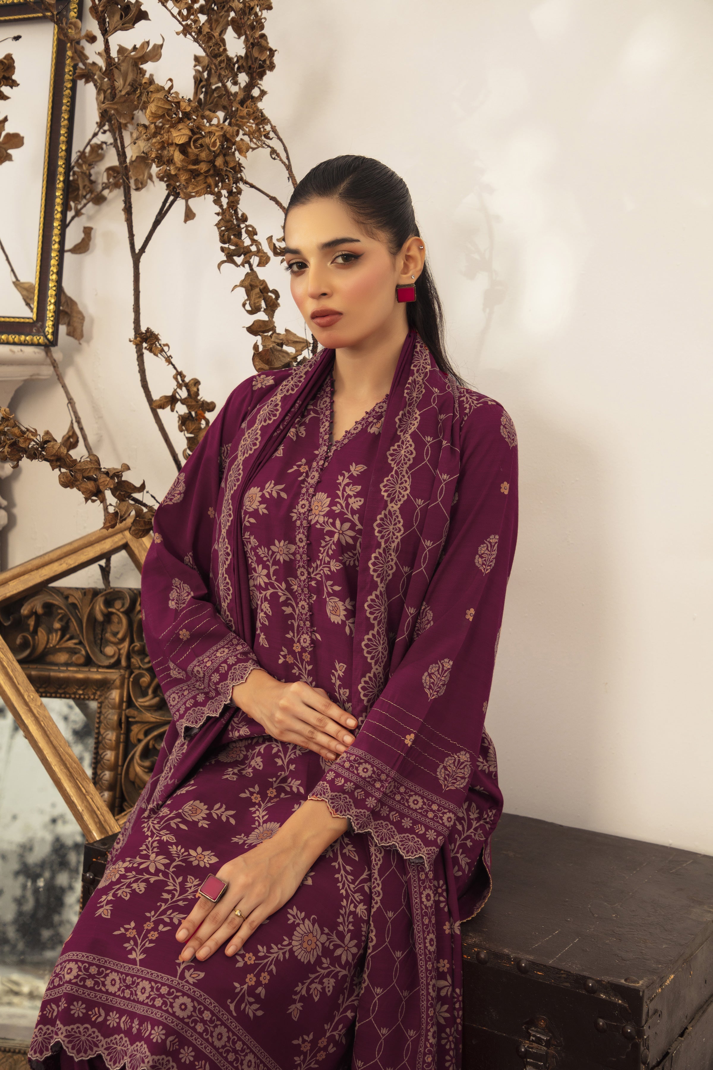 LSM | Winter Marina 25 | 0266-C - Official LSM stockist in UK - Sakeena London