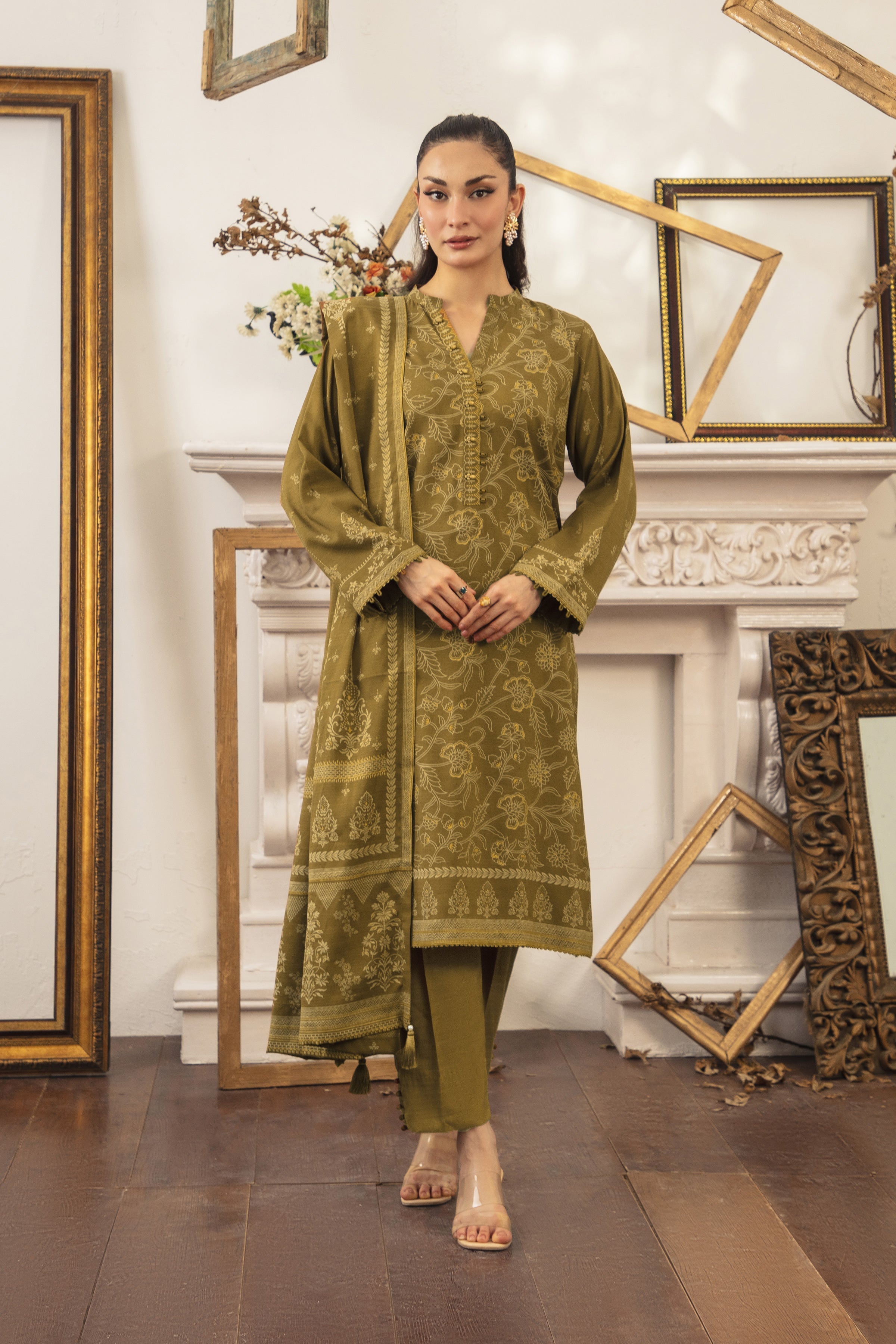 LSM | Winter Marina 25 | 0263-C - Official LSM stockist in UK - Sakeena London