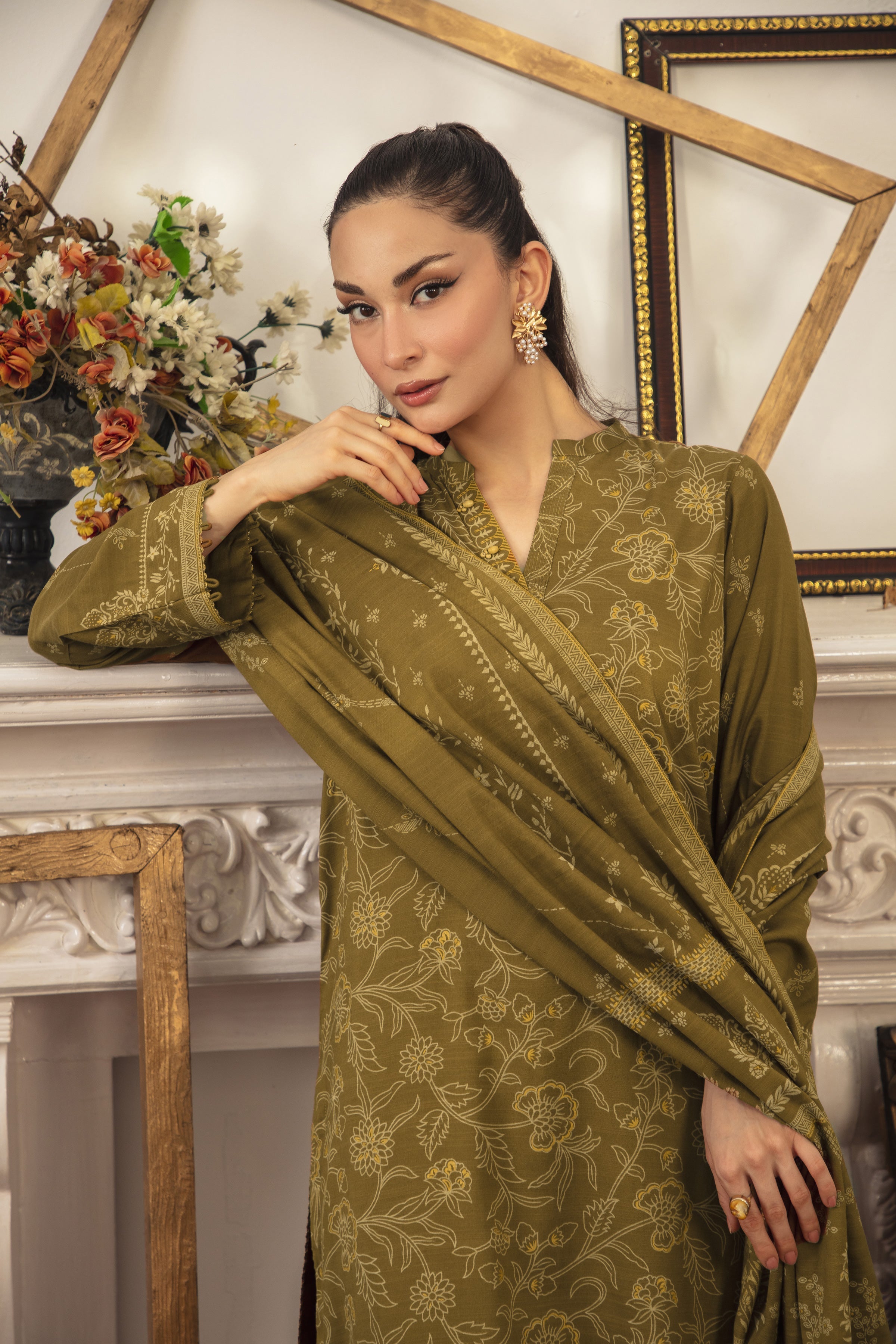 LSM | Winter Marina 25 | 0263-C - Official LSM stockist in UK - Sakeena London