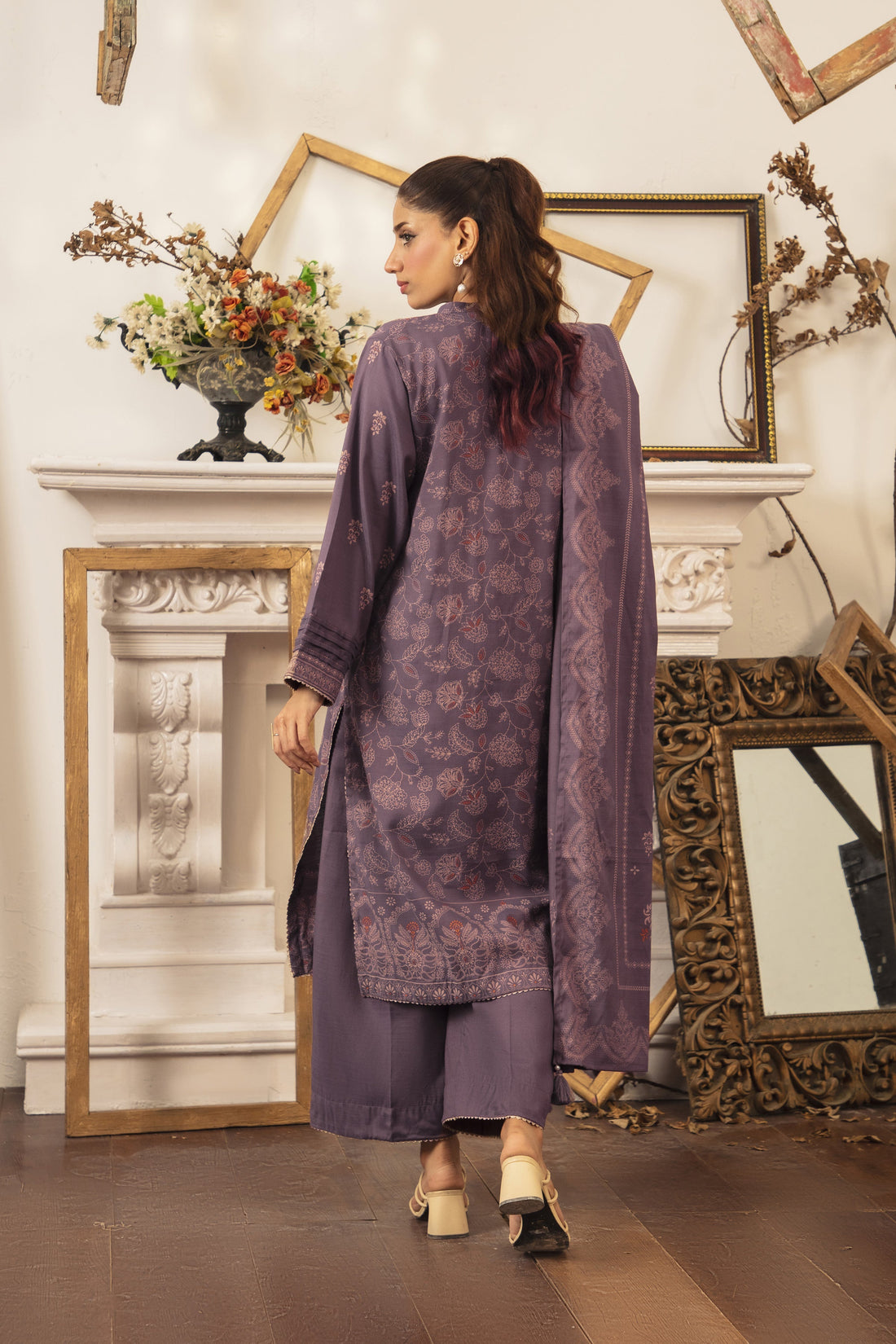 LSM | Winter Marina 25 | 0006-B - Official LSM stockist in UK - Sakeena London