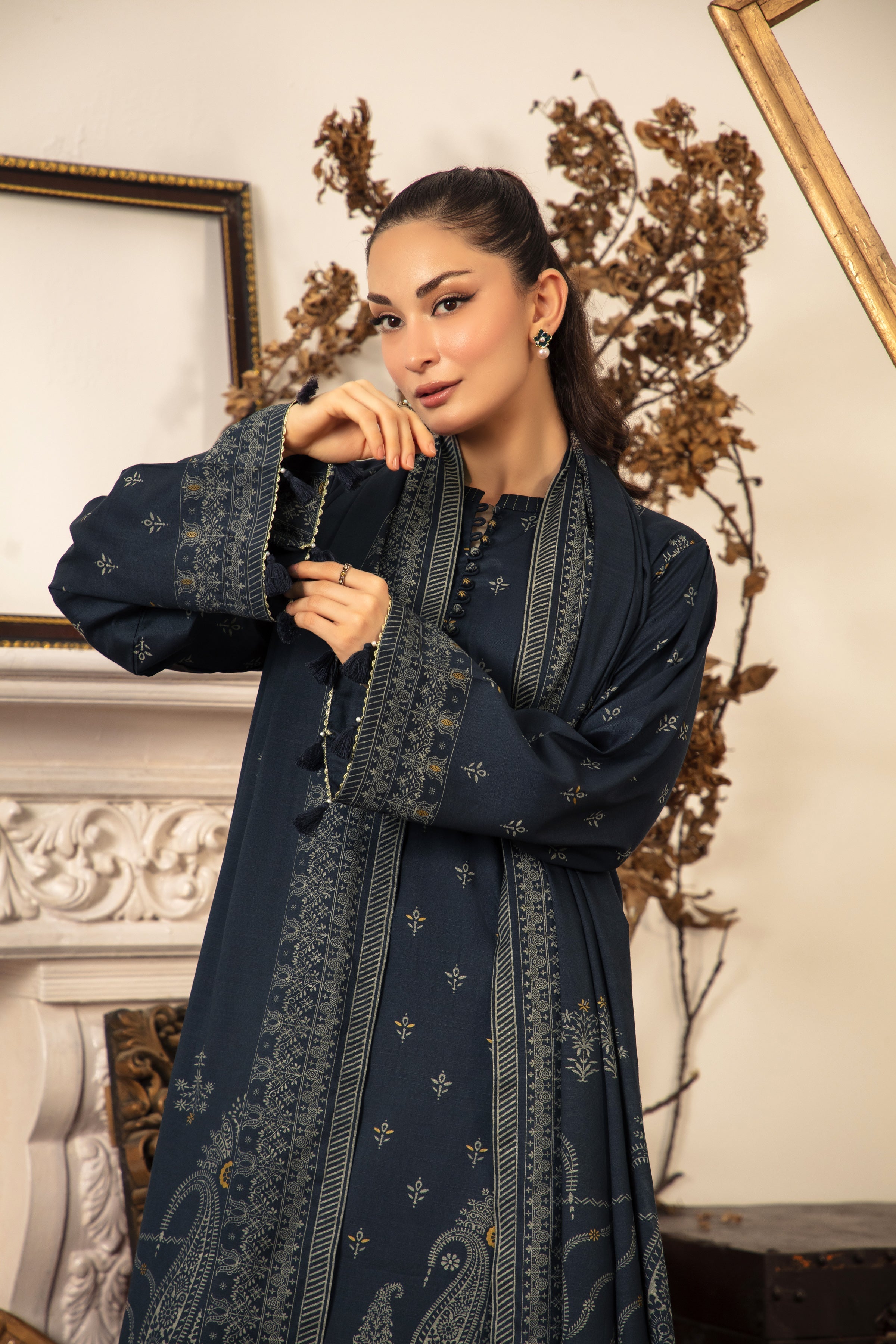 LSM | Winter Marina 25 | 0007-C - Official LSM stockist in UK - Sakeena London