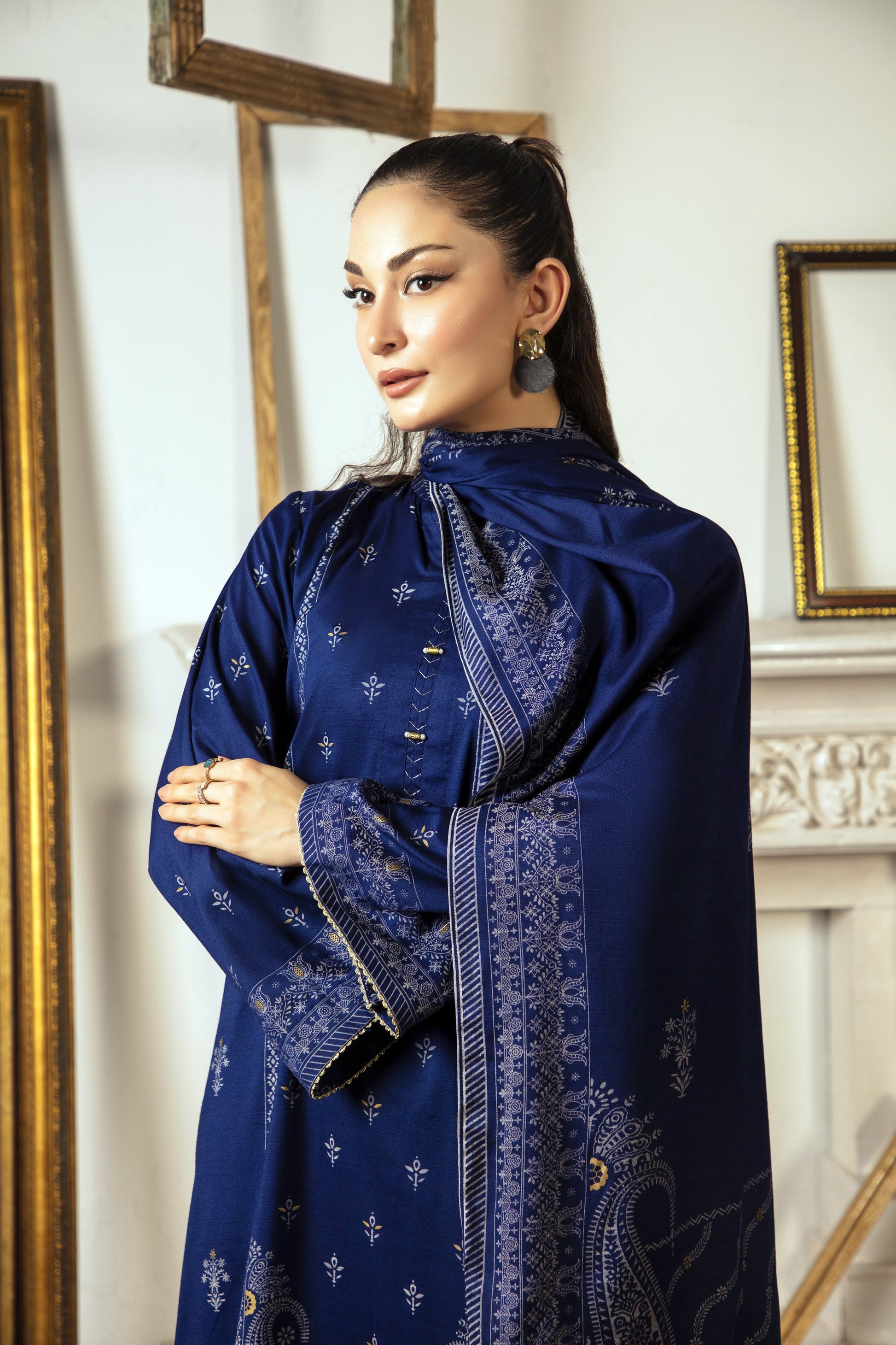 LSM | Winter Marina 25 | 0007-A - Official LSM stockist in UK - Sakeena London