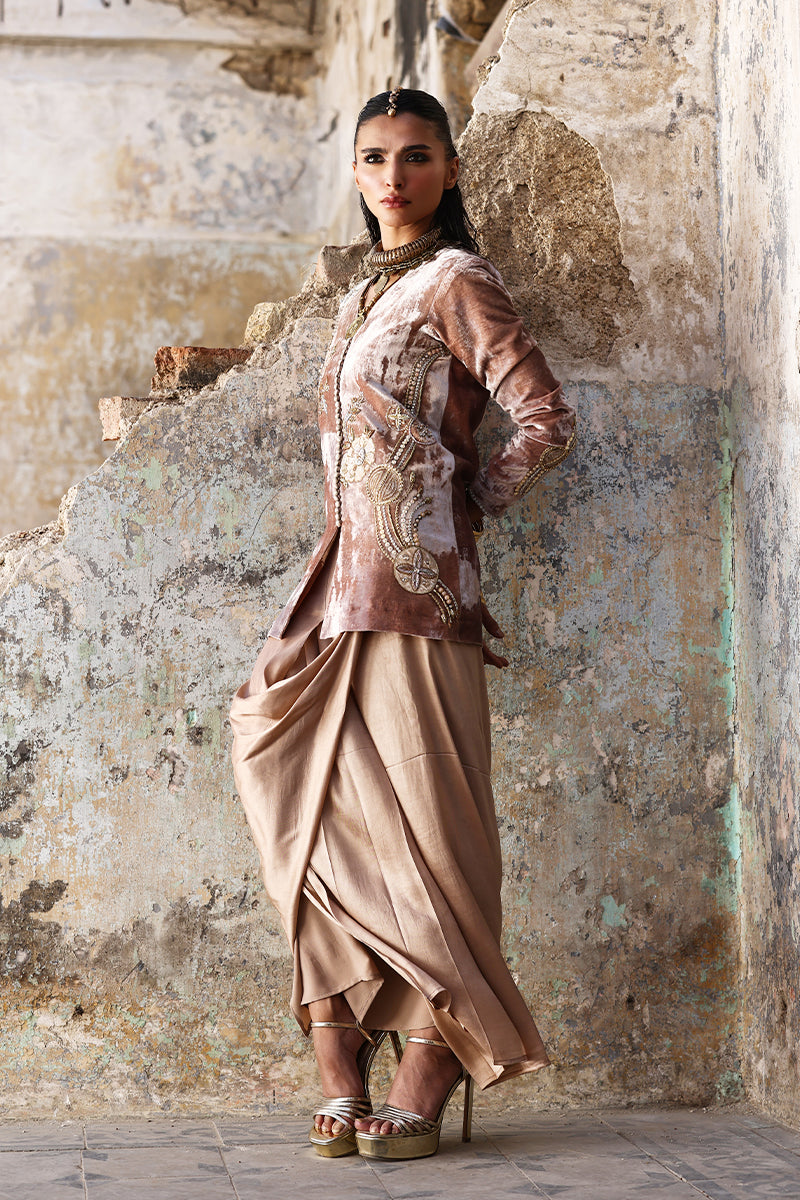 Wardha Saleem | Pure Velvet 25 | Nuha - Official Wardha Saleem stockist in UK - Sakeena London