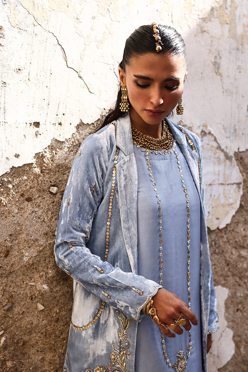 Wardha Saleem | Pure Velvet 25 | Leena - Official Wardha Saleem stockist in UK - Sakeena London