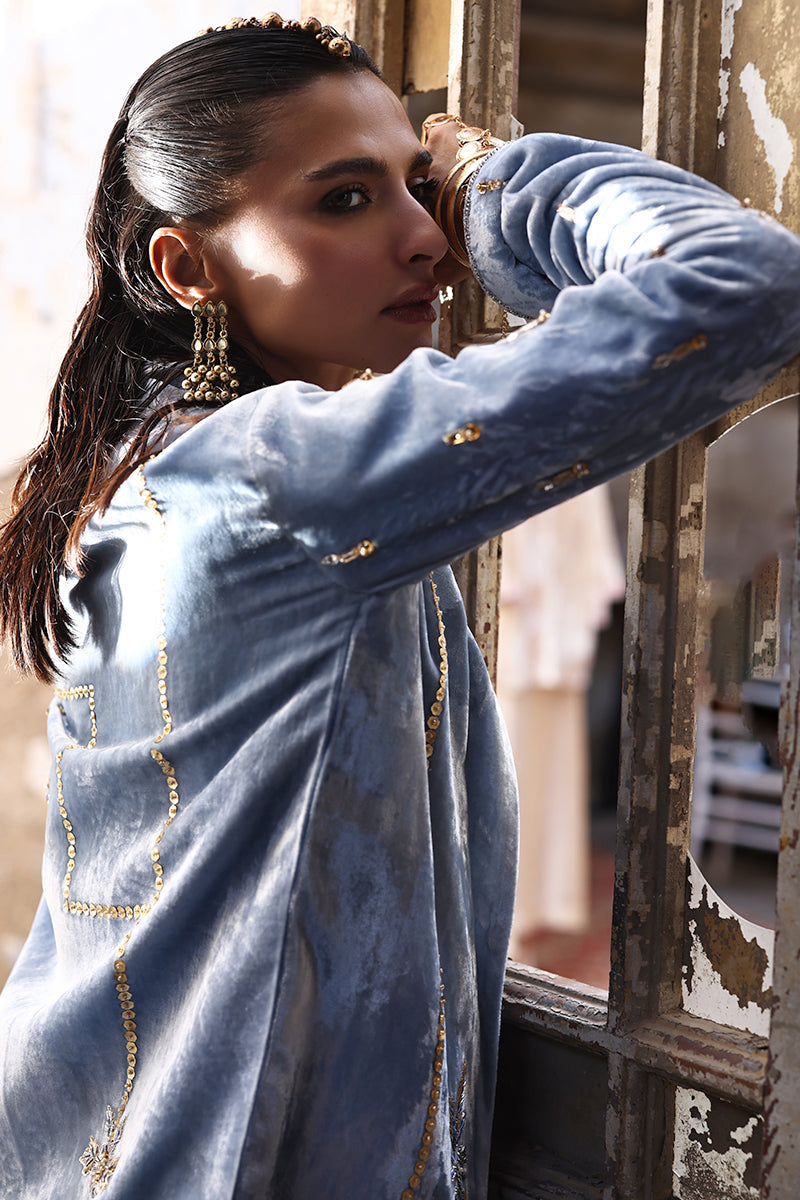 Wardha Saleem | Pure Velvet 25 | Leena - Official Wardha Saleem stockist in UK - Sakeena London