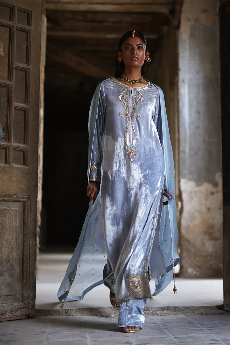 Wardha Saleem | Pure Velvet 25 | Raya - Official Wardha Saleem stockist in UK - Sakeena London
