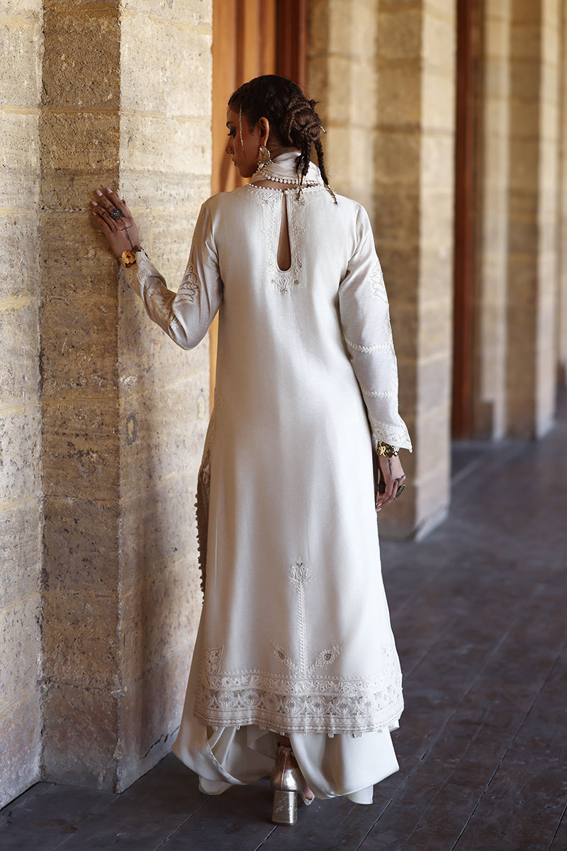 Wardha Saleem | Aari Collection 26 | Mehrunisa