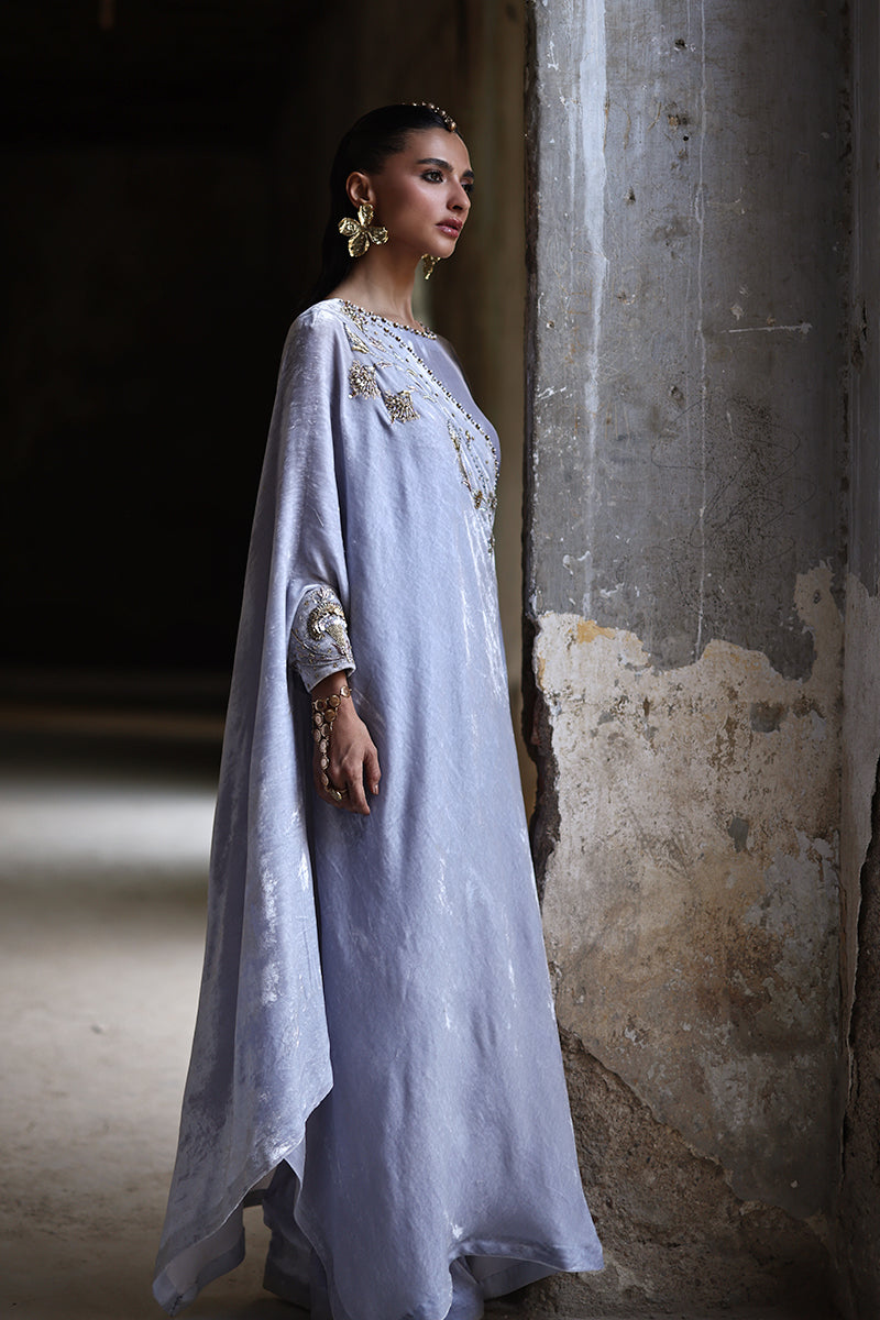 Wardha Saleem | Pure Velvet 25 | Viro - Official Wardha Saleem stockist in UK - Sakeena London