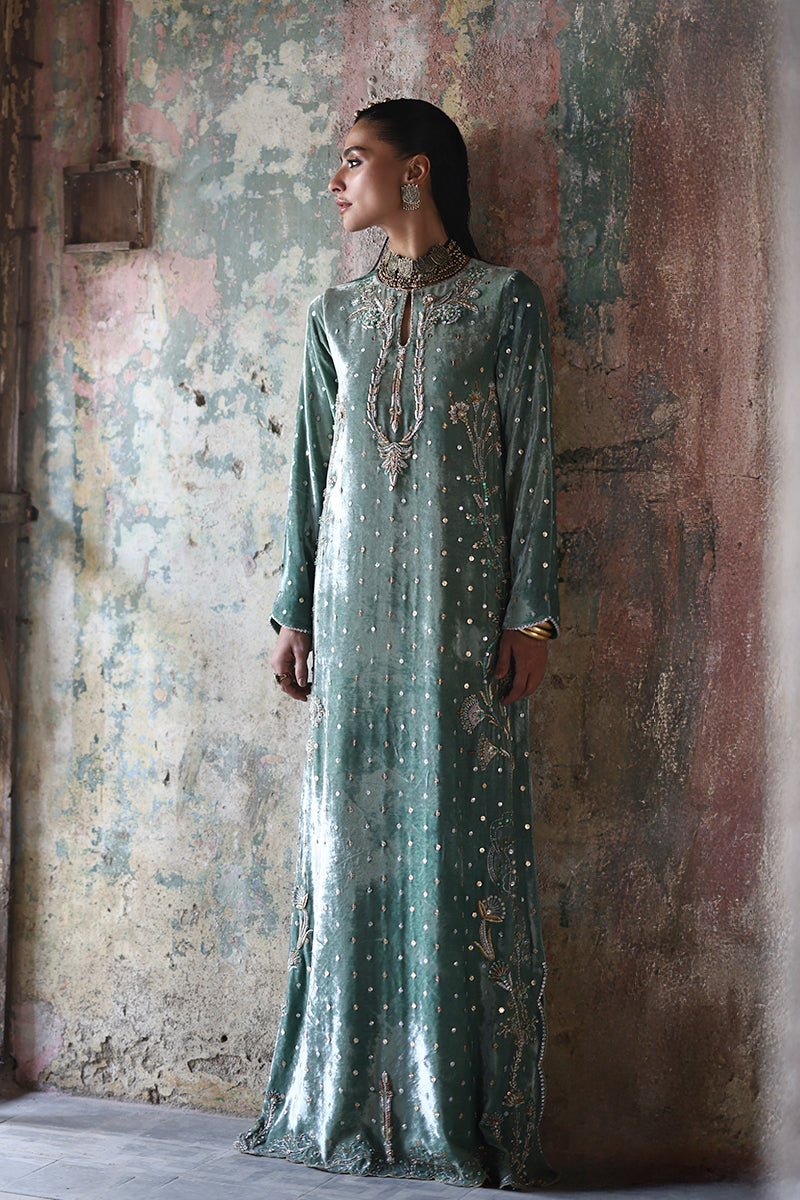 Wardha Saleem | Pure Velvet 25 | Vian - Official Wardha Saleem stockist in UK - Sakeena London