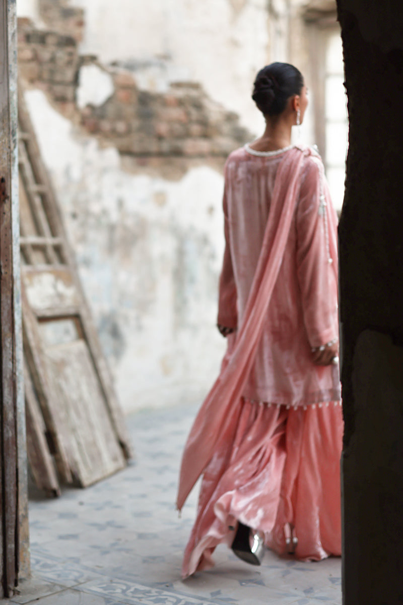 Wardha Saleem | Pure Velvet 25 | Zynia - Official Wardha Saleem stockist in UK - Sakeena London