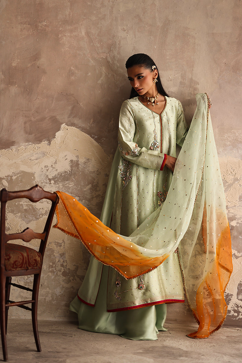 Wardha Saleem | Layla Formals 25 | Mishk