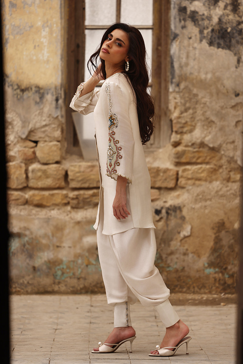 Wardha Saleem | Zimal Luxury Eid Edit 26 | Kanwal