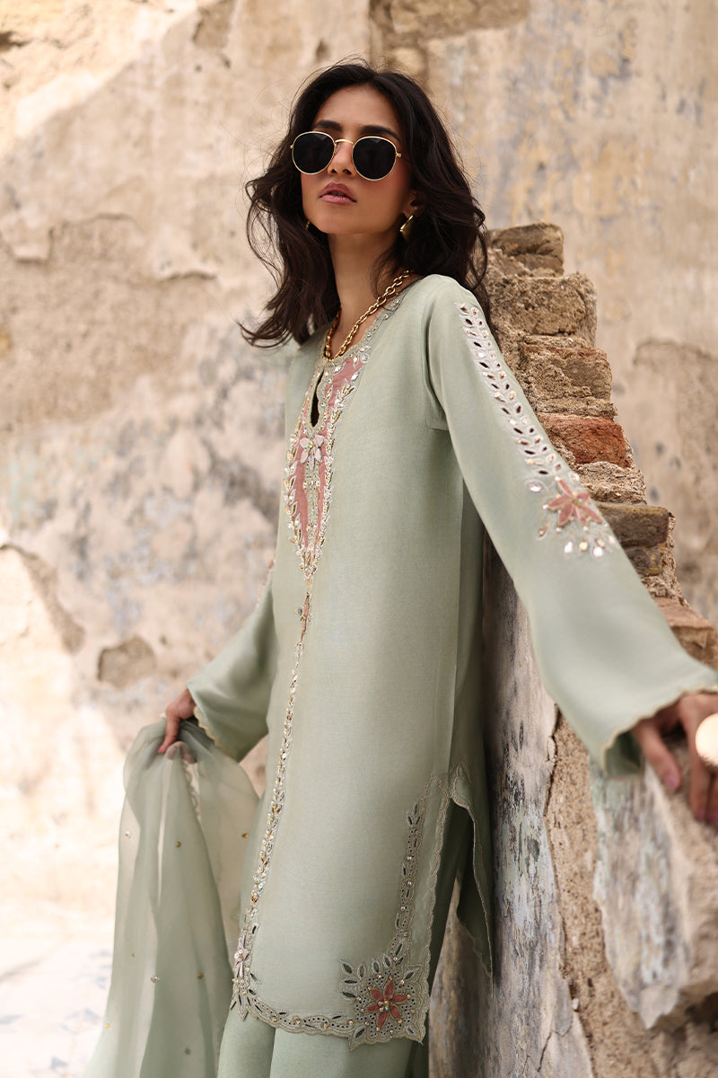 Wardha Saleem | Zimal Luxury Eid Edit 26 |Kiran