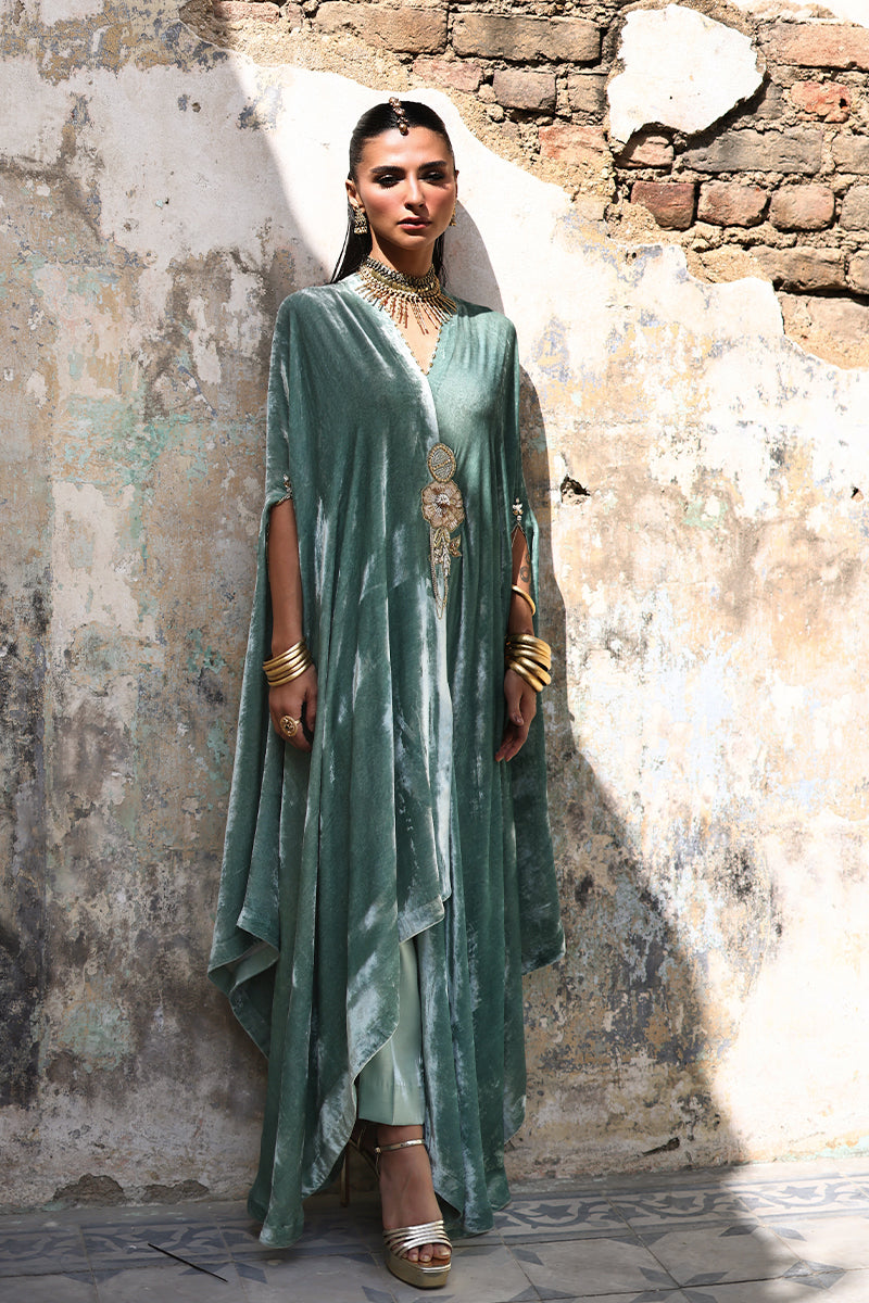 Wardha Saleem | Pure Velvet 25 |Kyra - Official Wardha Saleem stockist in UK - Sakeena London