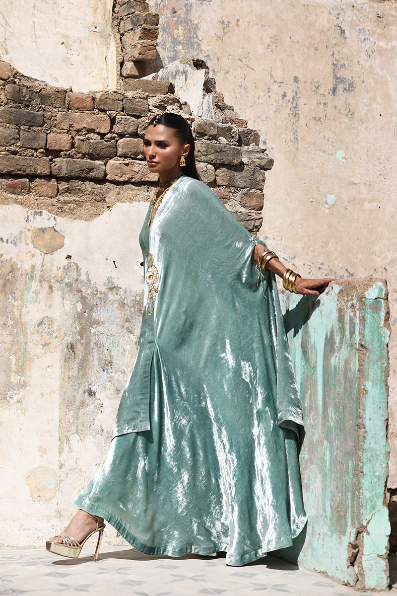 Wardha Saleem | Pure Velvet 25 |Kyra - Official Wardha Saleem stockist in UK - Sakeena London