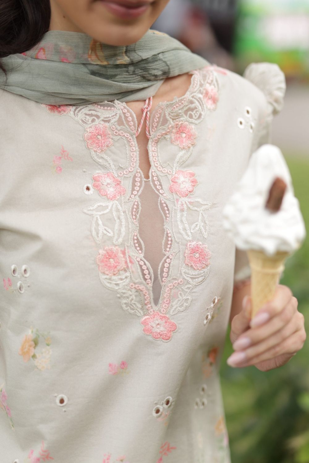 Sobia Nazir | Prints 26 |6B