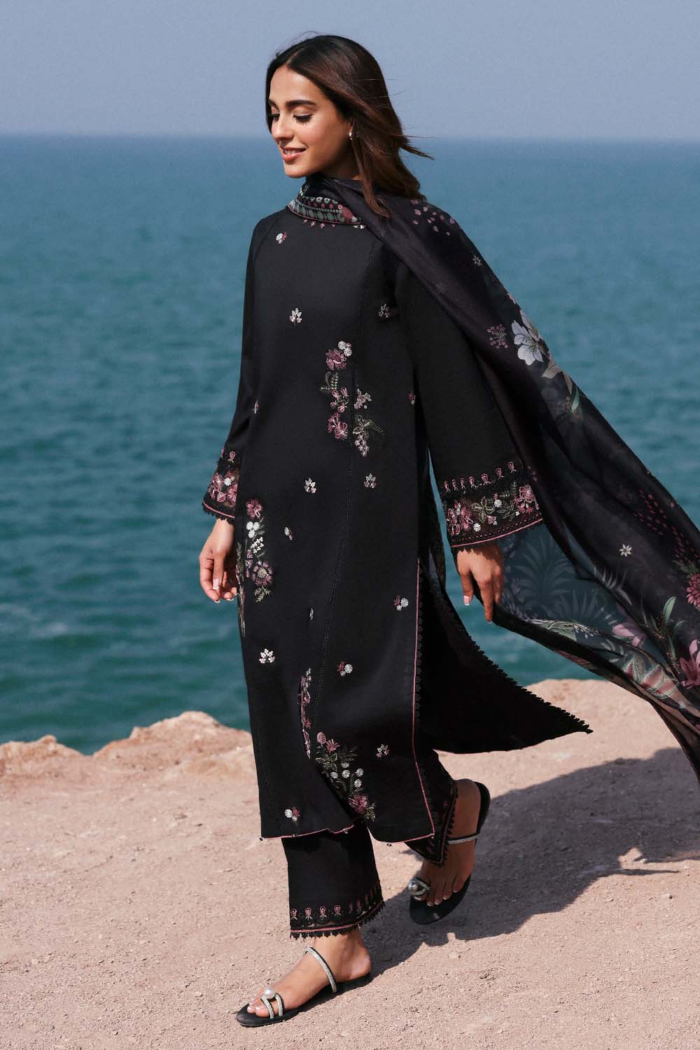 Seran | Afsanah Lawn 25 | ZOYA - Official Seran stockist in UK - Sakeena London