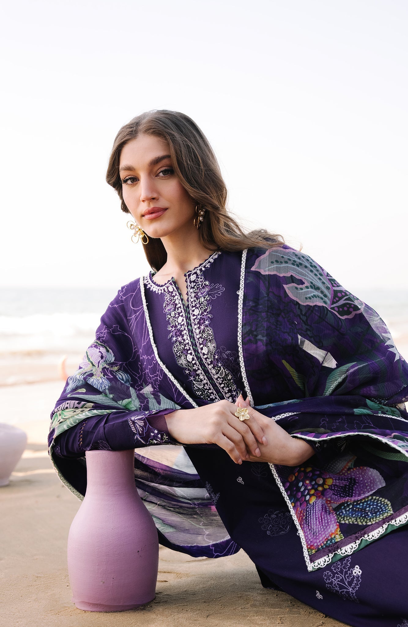 Seran | Afsanah Lawn |  Elin