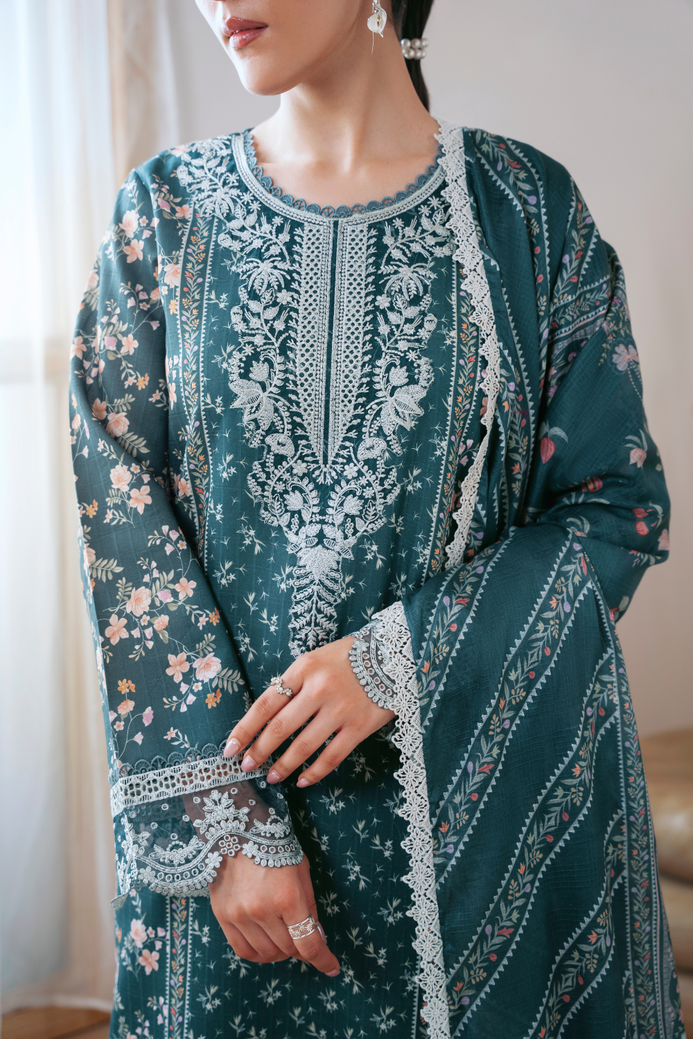 Aabyaan | Print Luxe 26 | LAVIA (AP-01)