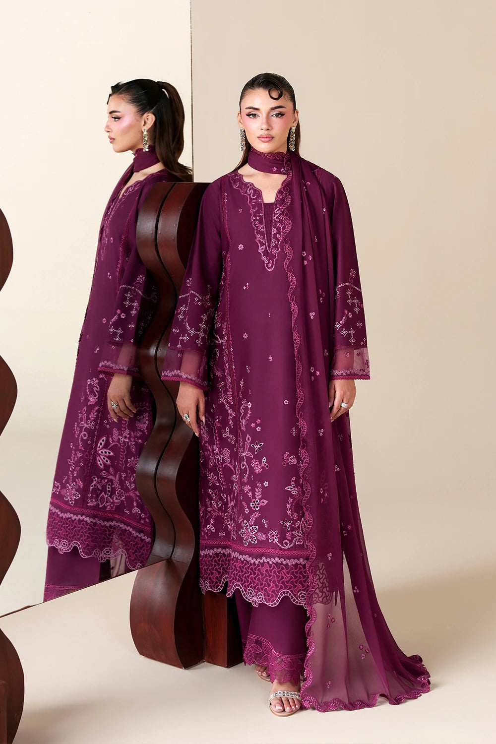 Azure | Luxury Lawn 26 | Grovy Garnet by Azure – Pakistani designer wear