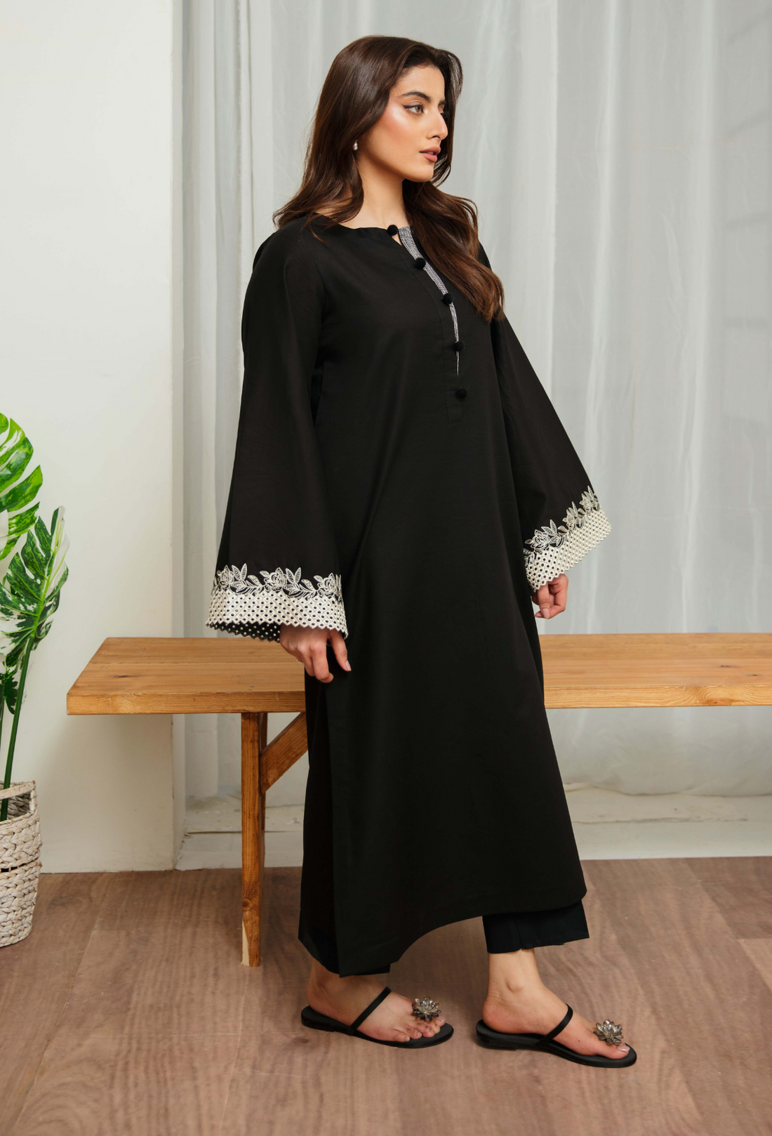 Humdum | Ayra Ready to wear | Ayra - D09 - Official Humdum stockist in UK - Sakeena London