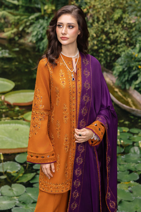 Naqshi | Nuri Khaddar Velvet Marina | Duraab - Official Naqshi stockist in UK - Sakeena London