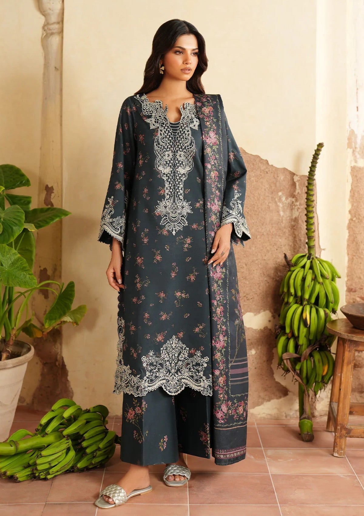 Winter - Iznik - Pre-Fall 25 - IPF#12