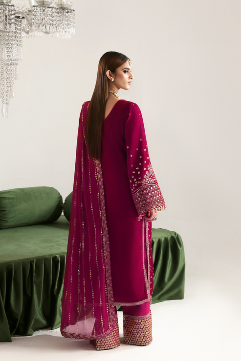 Emaan Adeel | Zarposh Velvet 25 | SHAHNAZ - Official Emaan Adeel stockist in UK - Sakeena London