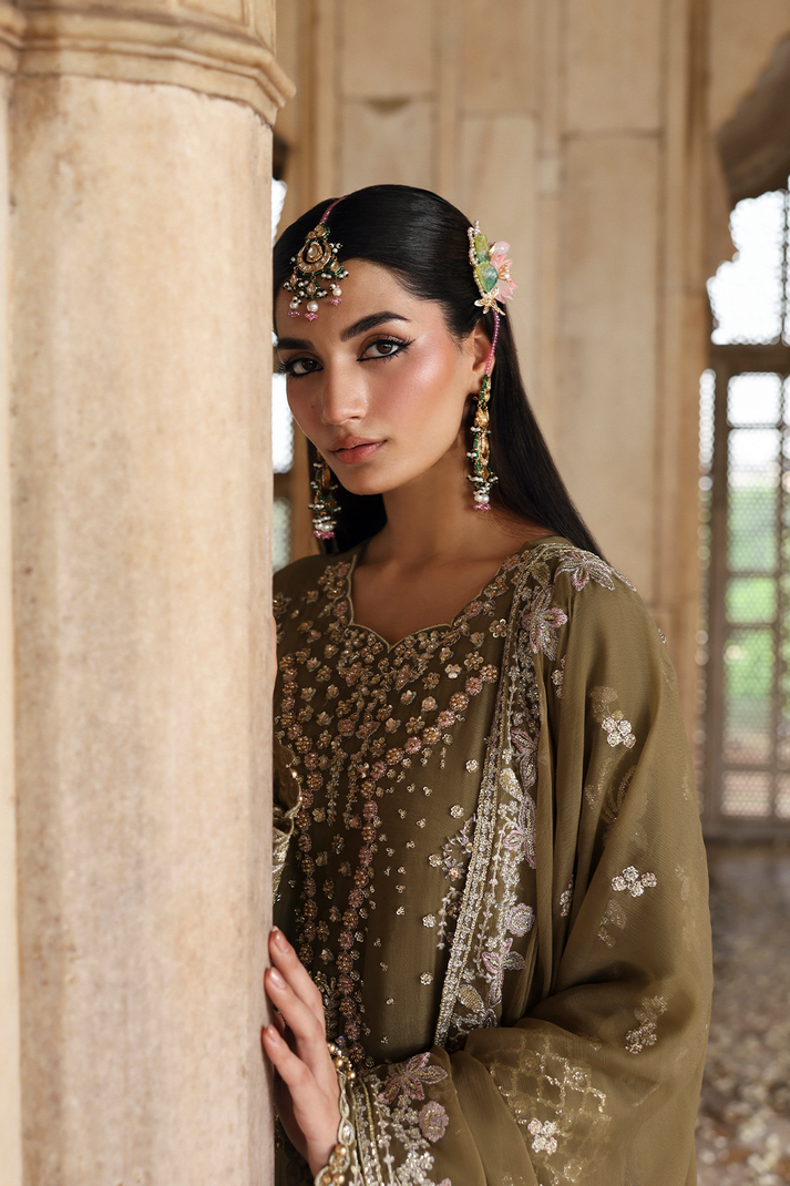 Emaan Adeel | Romansiyyah Luxury Formals | OLIVEA - Official Emaan Adeel stockist in UK - Sakeena London