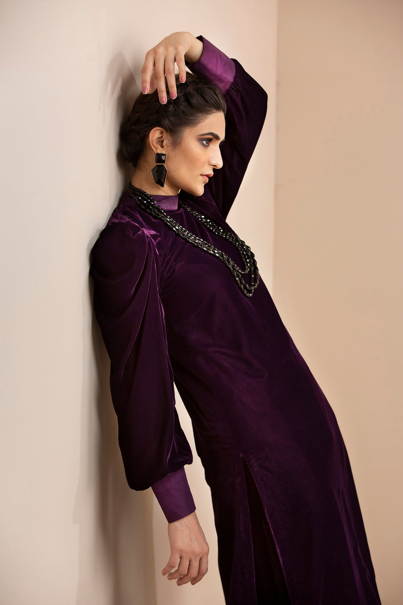 Hana | Mavi Velvets | VLT009 - Official Hana stockist in UK - Sakeena London