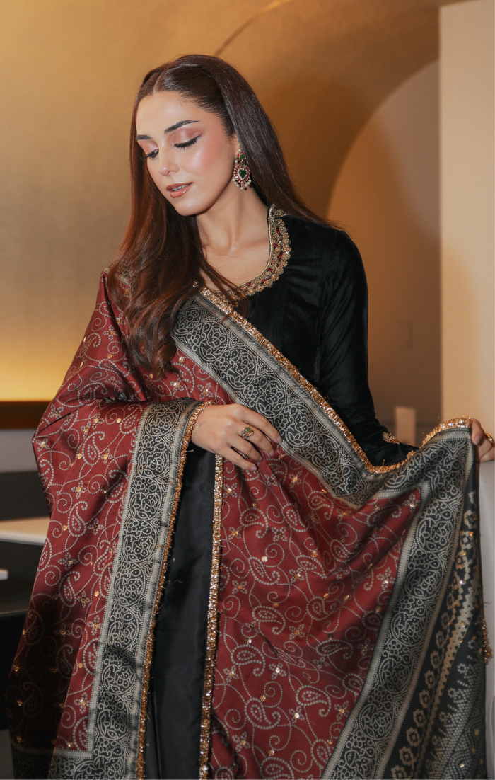 Maya | Viola Luxe Velvet 25 | SURMAI - Official Maya stockist in UK - Sakeena London