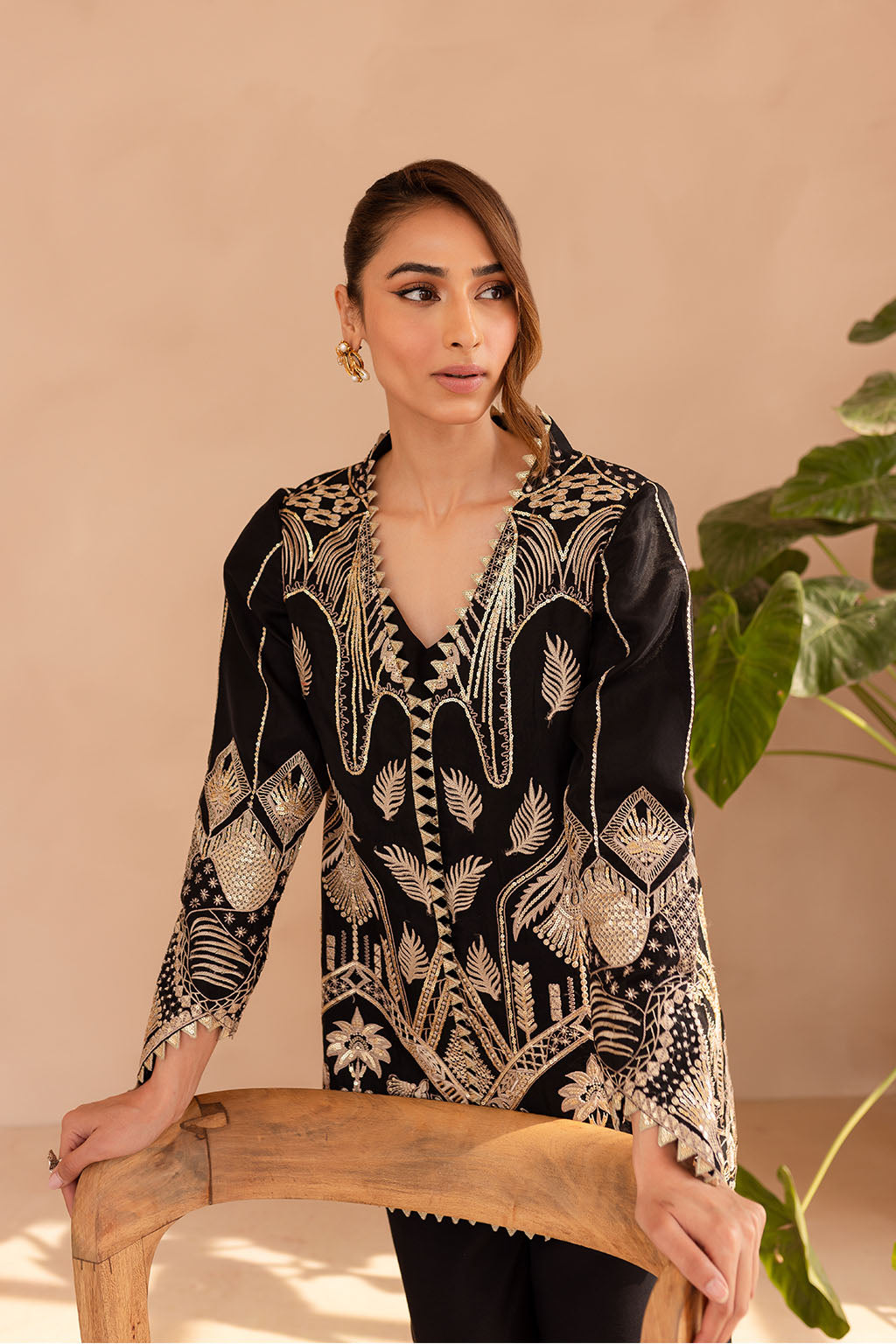 Vanya | Veranda Fromals | VR-01 - Official Vanya stockist in UK - Sakeena London