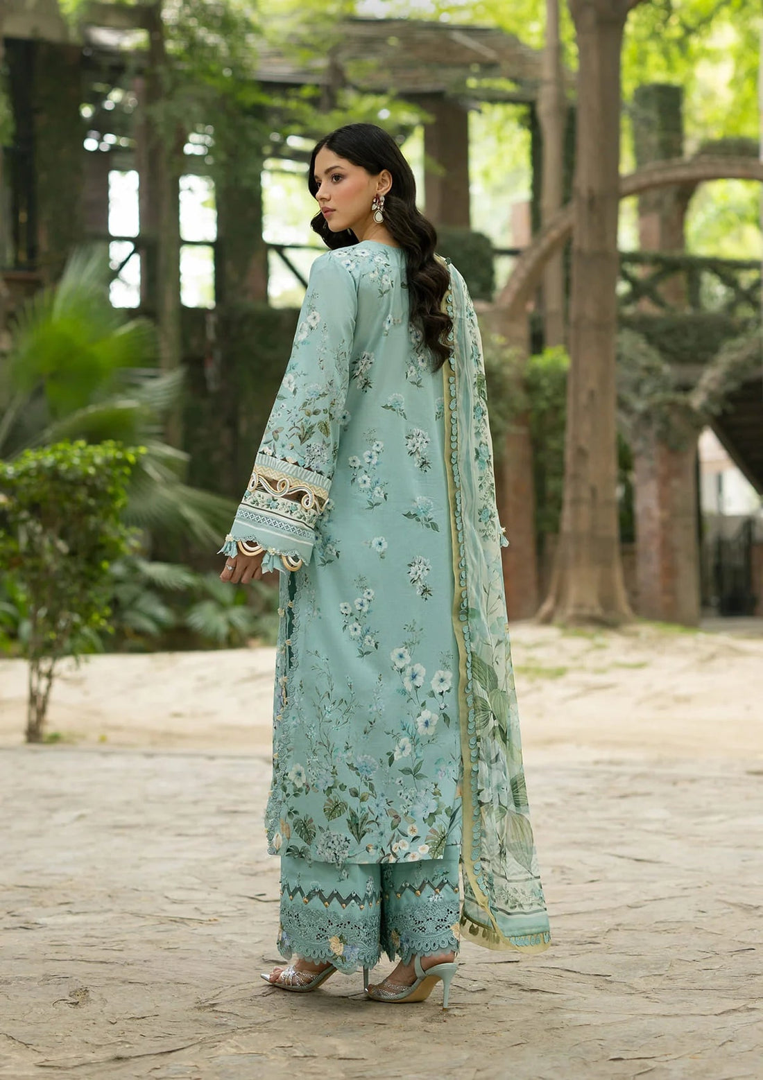 Elaf Premium | Signature Embroidered Lawn with Chiffon Collection 26 | ESG-6B ZARIA