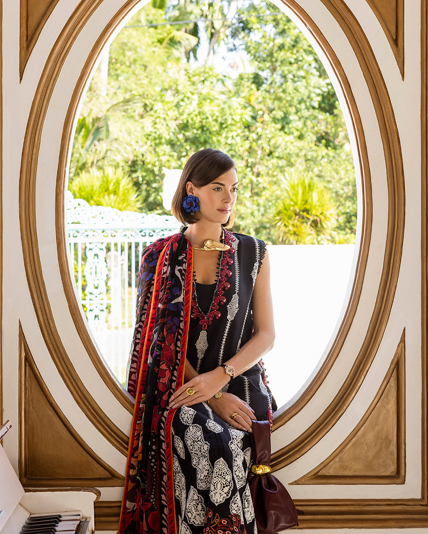 Esmel | Mon Tresor Luxe Lawn 26 | Amor Omnia Vincit
