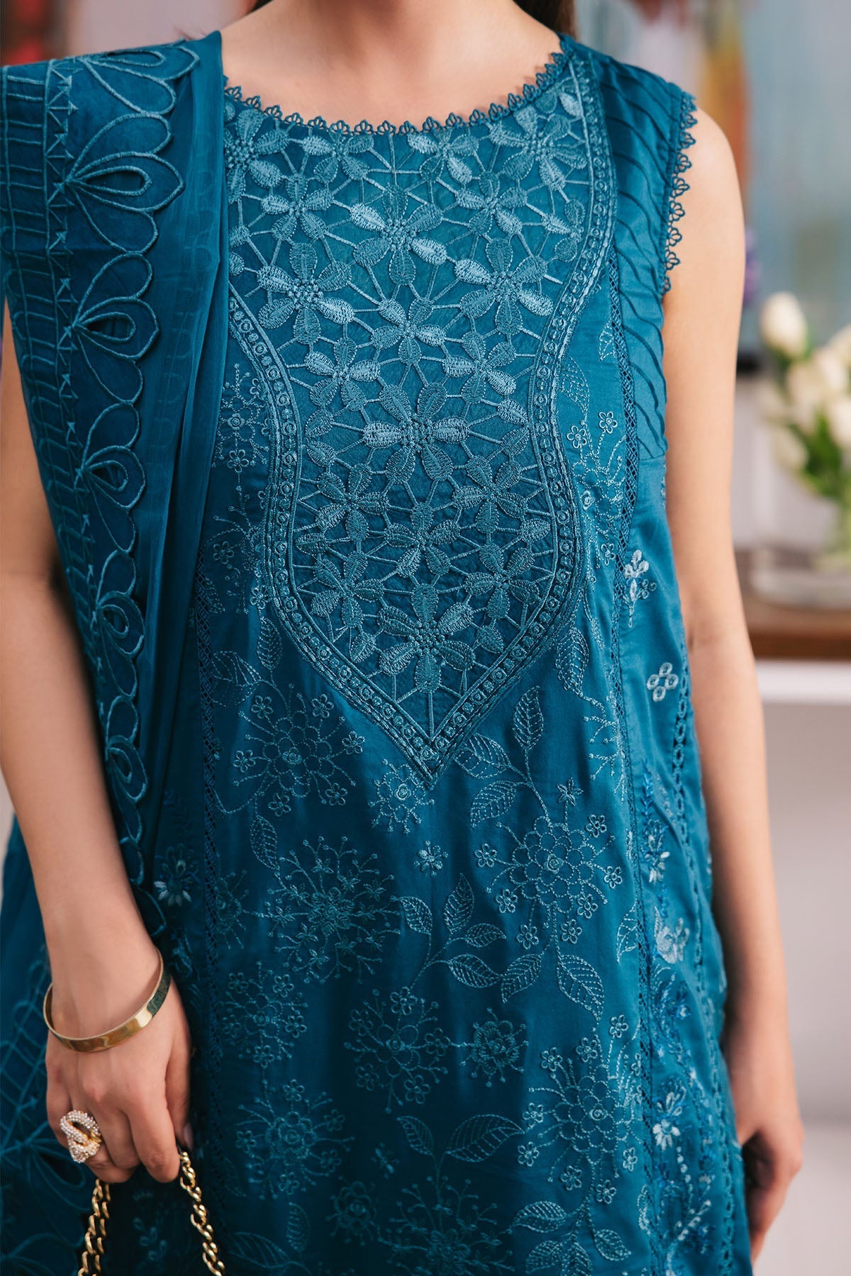 Nureh | Eid Escape Lawn | ZOEE NE-93 - Official Nureh stockist in UK - Sakeena London