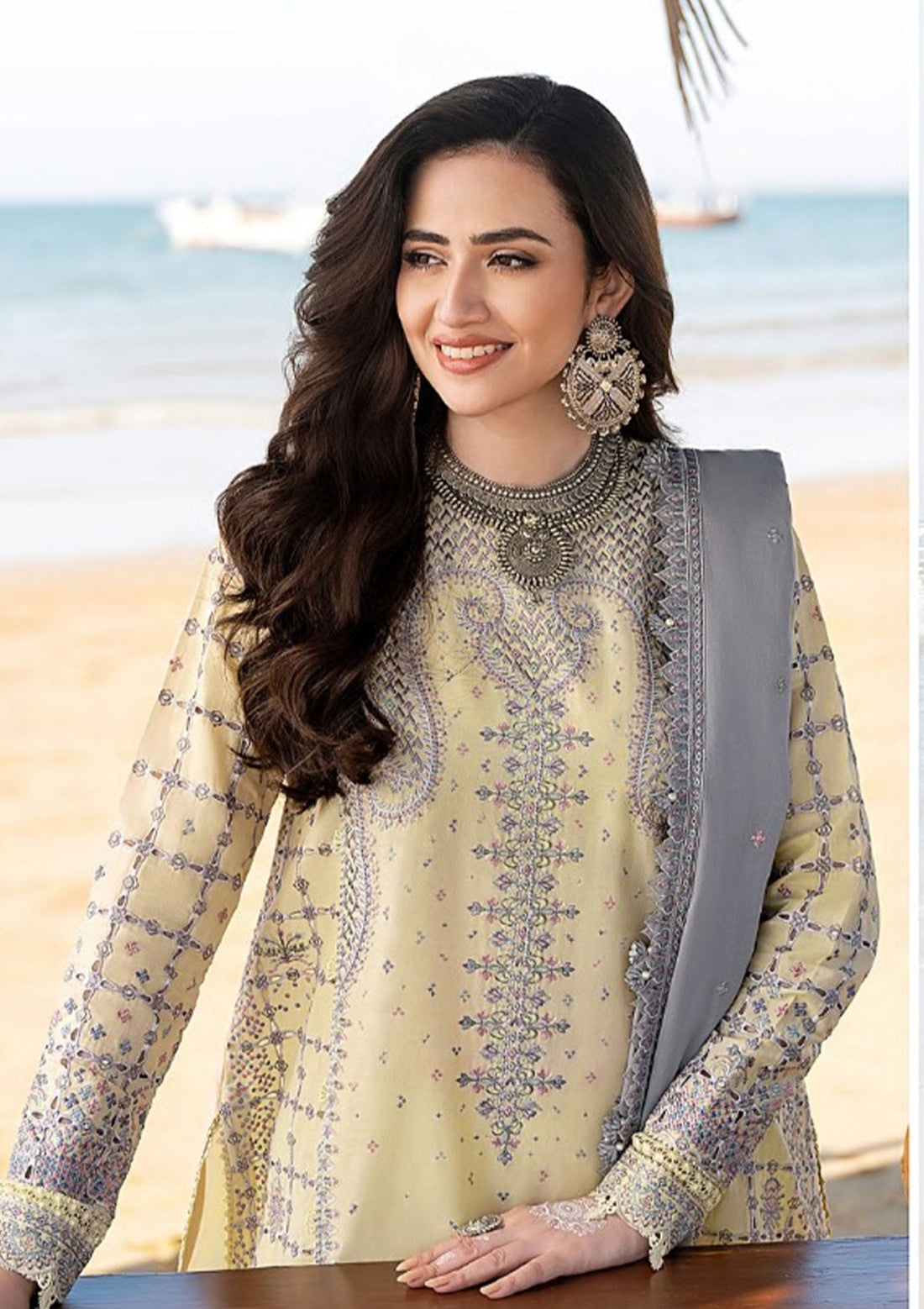 Lawn Collection - Jazmin - Shahkaar - Eid Festive - D#4 | Zareen
