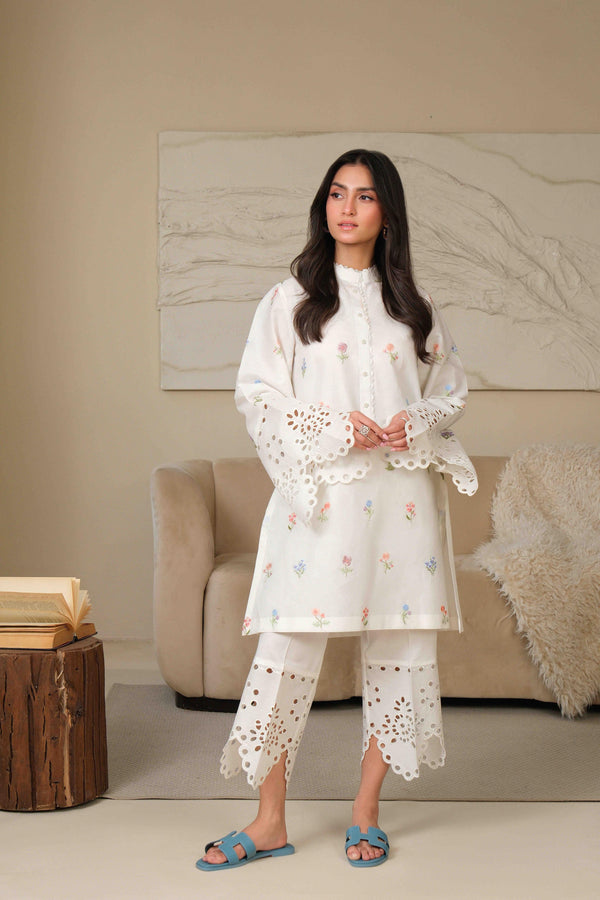 Noor by Saadia Asad | Noor Pret 25 | D7 - Pristine Flora - Official Noor by Saadia Asad stockist in UK - Sakeena London