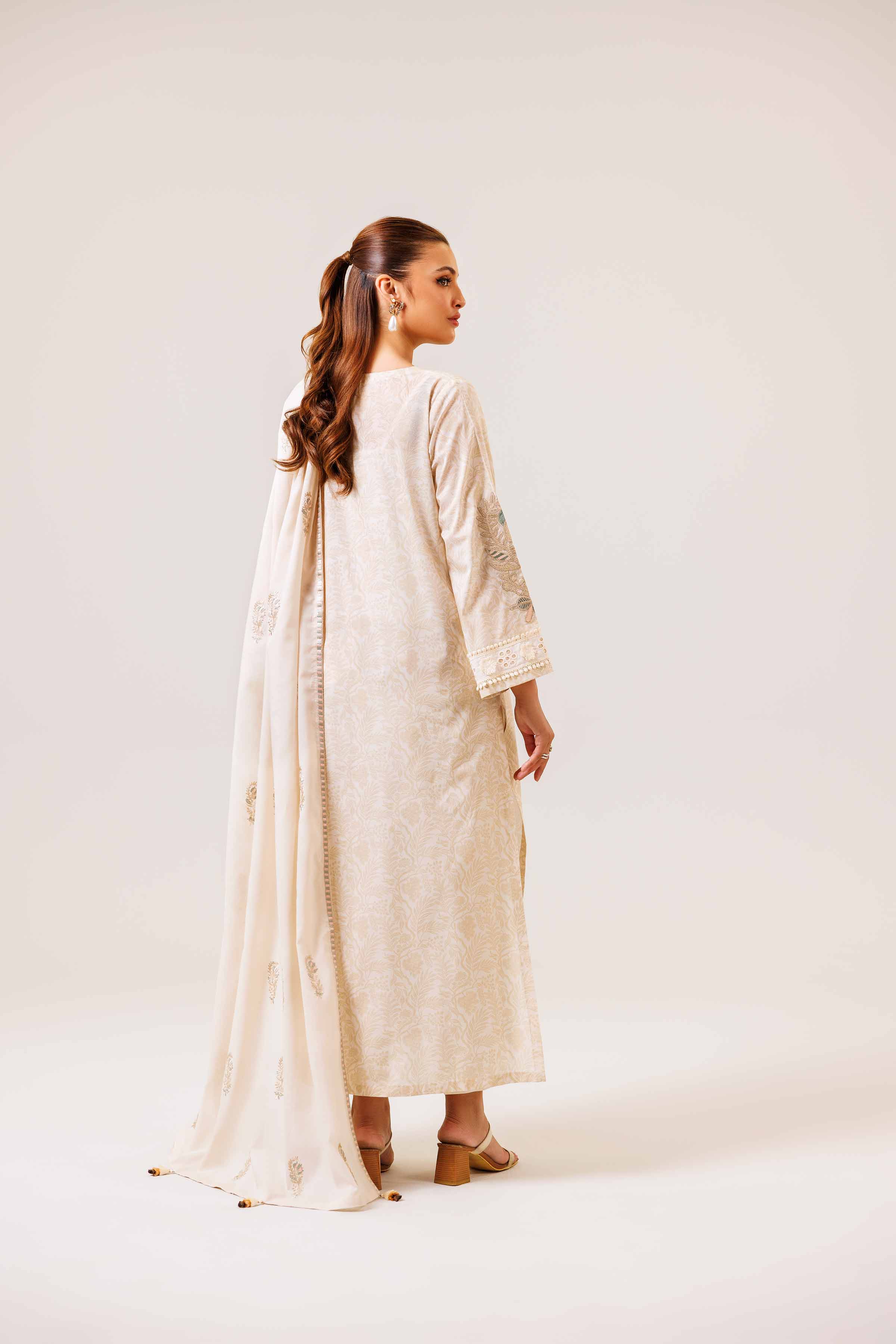 Nishat | Cross Season Edit | 42401985-1 - Official Nishat stockist in UK - Sakeena London