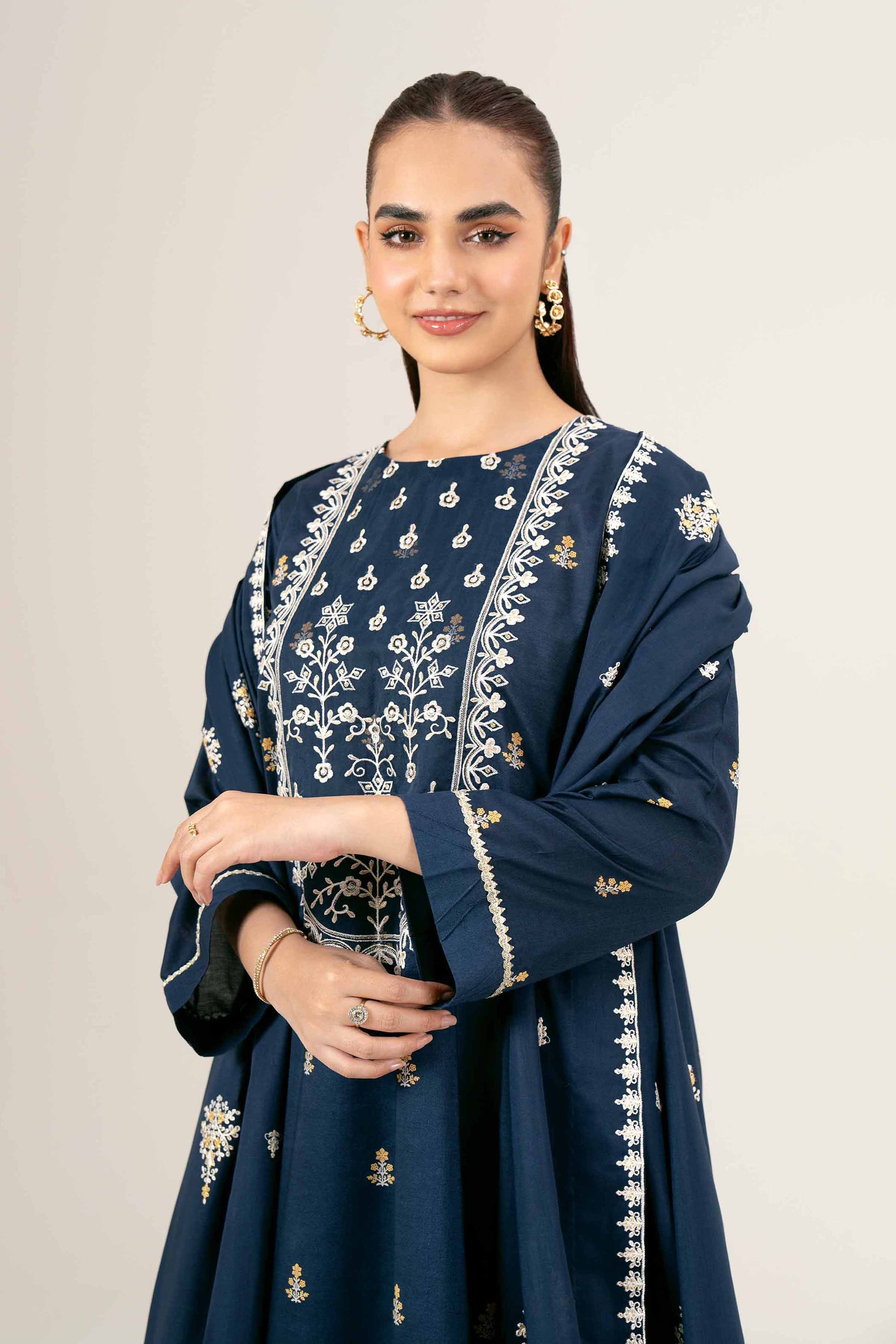 Nishat | Cross Season Edit | 42401989-1 - Official Nishat stockist in UK - Sakeena London