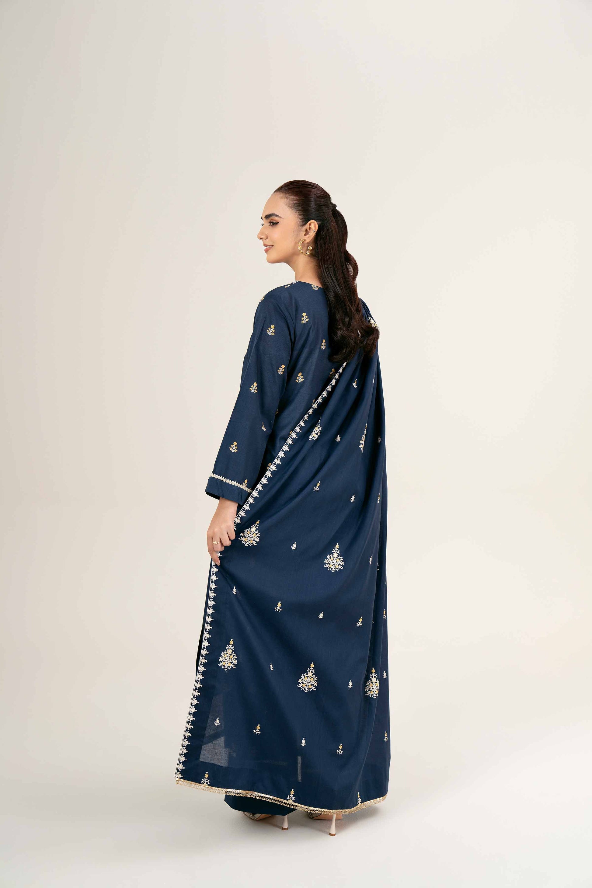 Nishat | Cross Season Edit | 42401989-1 - Official Nishat stockist in UK - Sakeena London