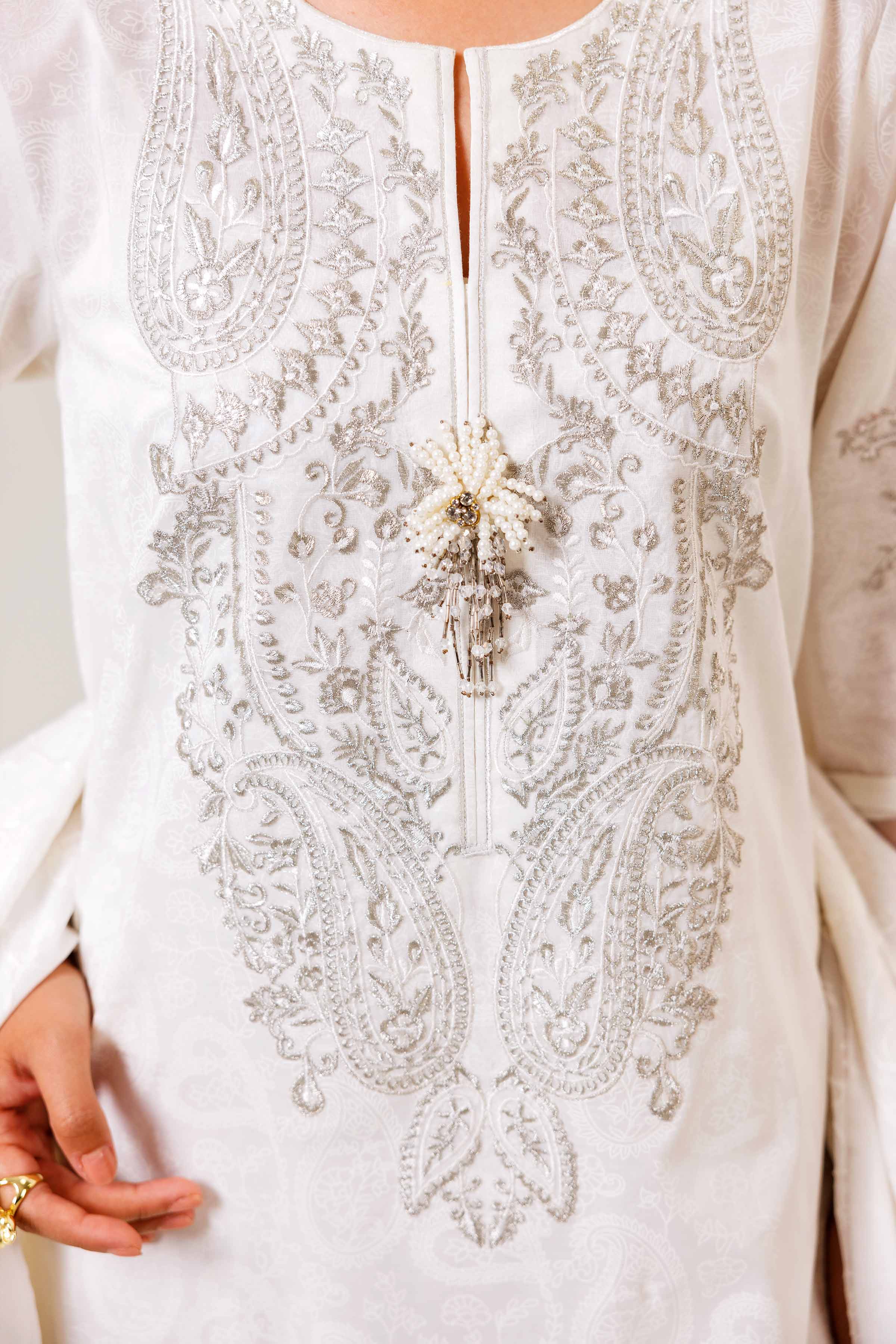Nishat | Cross Season Edit | 42401992-1 - Official Nishat stockist in UK - Sakeena London