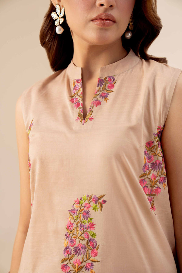 Nishat | Luxury Dresses | 42402056 - Official Nishat stockist in UK - Sakeena London