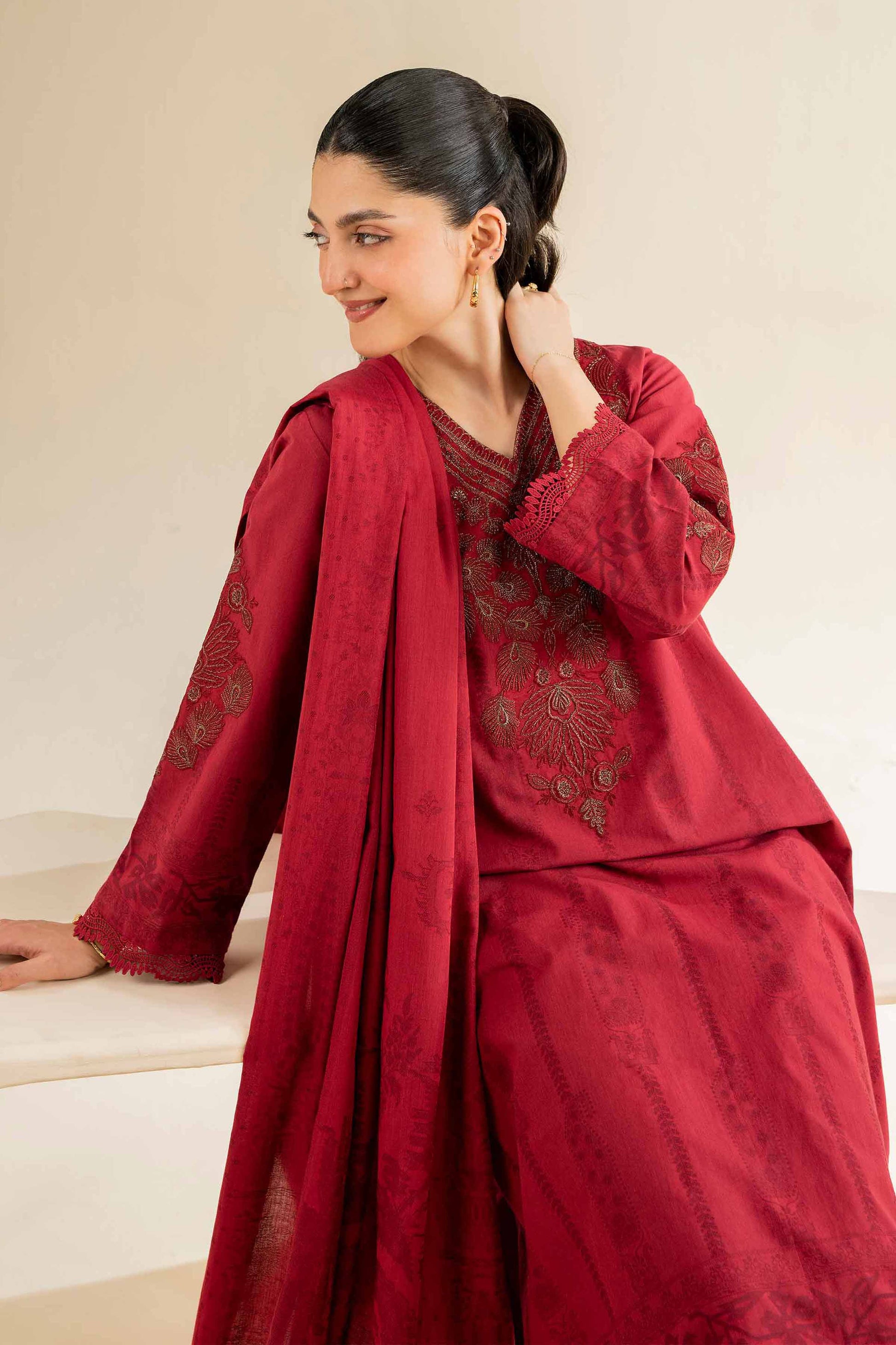 Nishat | Cross Season Edit | 42501042 - Official Nishat stockist in UK - Sakeena London