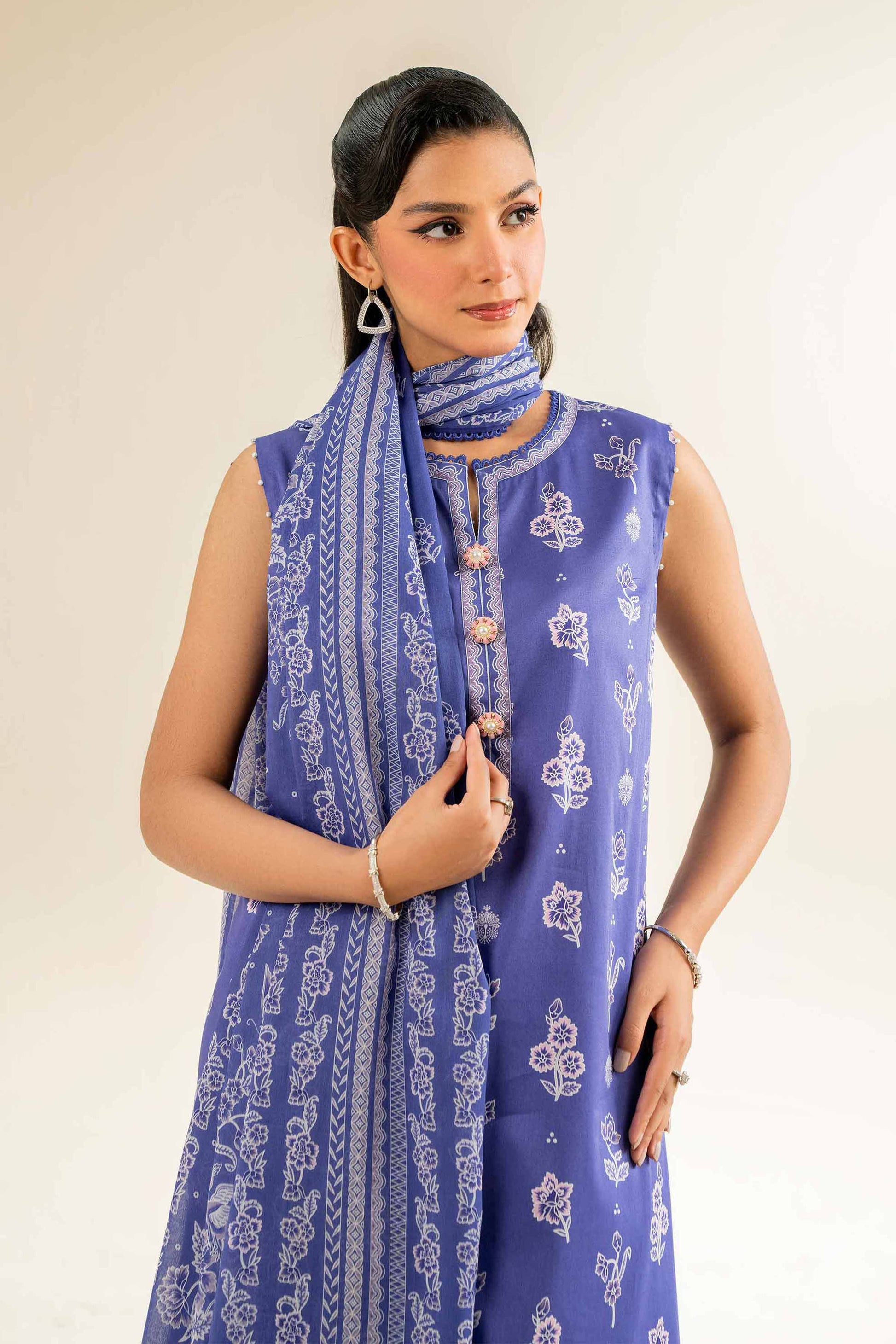 Nishat | Cross Season Edit | 42501066 - Official Nishat stockist in UK - Sakeena London